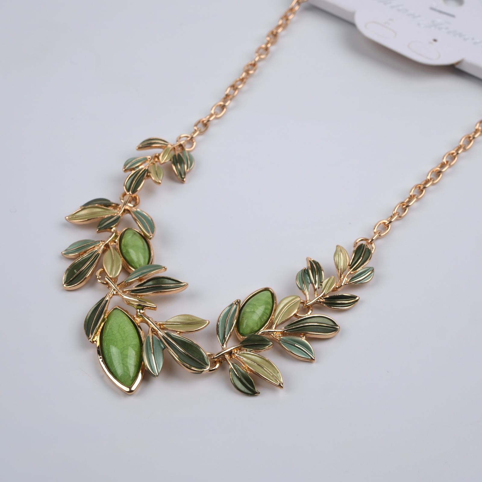 Toptan YAPRAK MODEL KÜPE