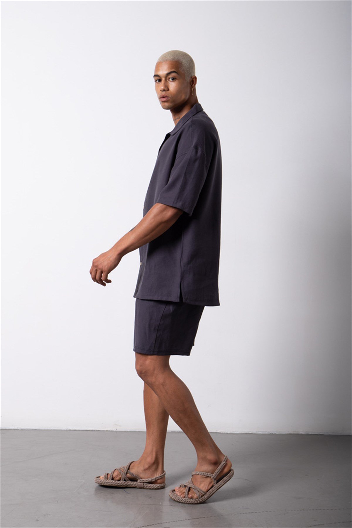 Oversize Keten Kısa Kollu Gömlek ANTRASİT