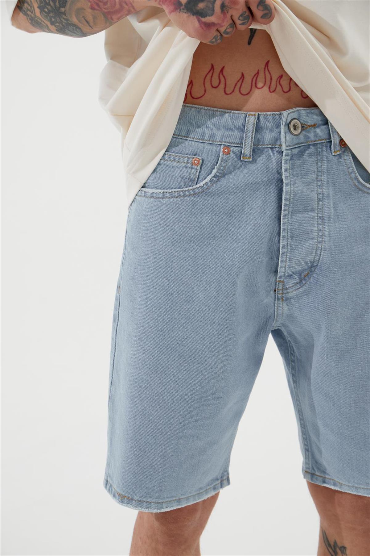 LOOSE FIT DENİM BERMUDA ŞORT AÇIK MAVİ