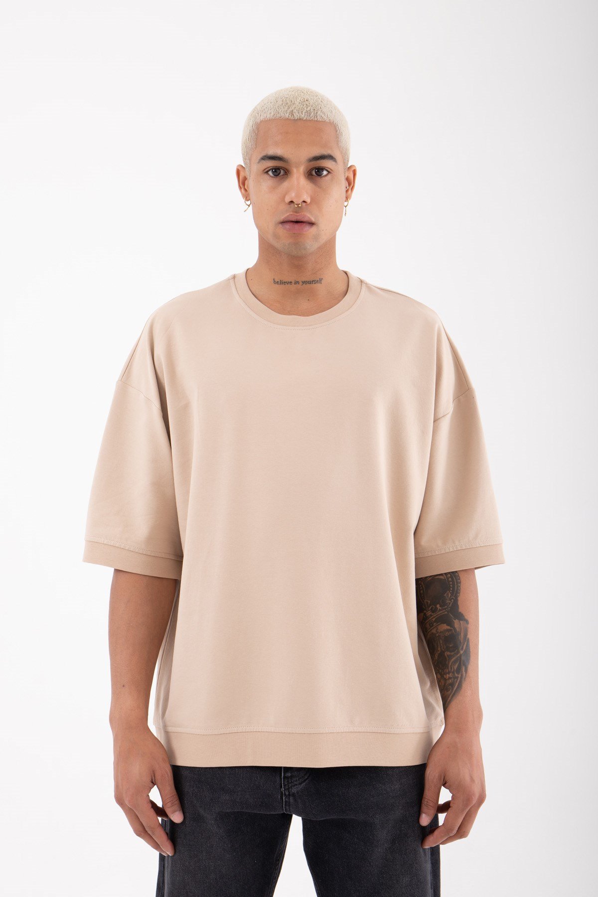 Oversize Basice Ribanalı Organik Pamuklu T-Shirt BEJ