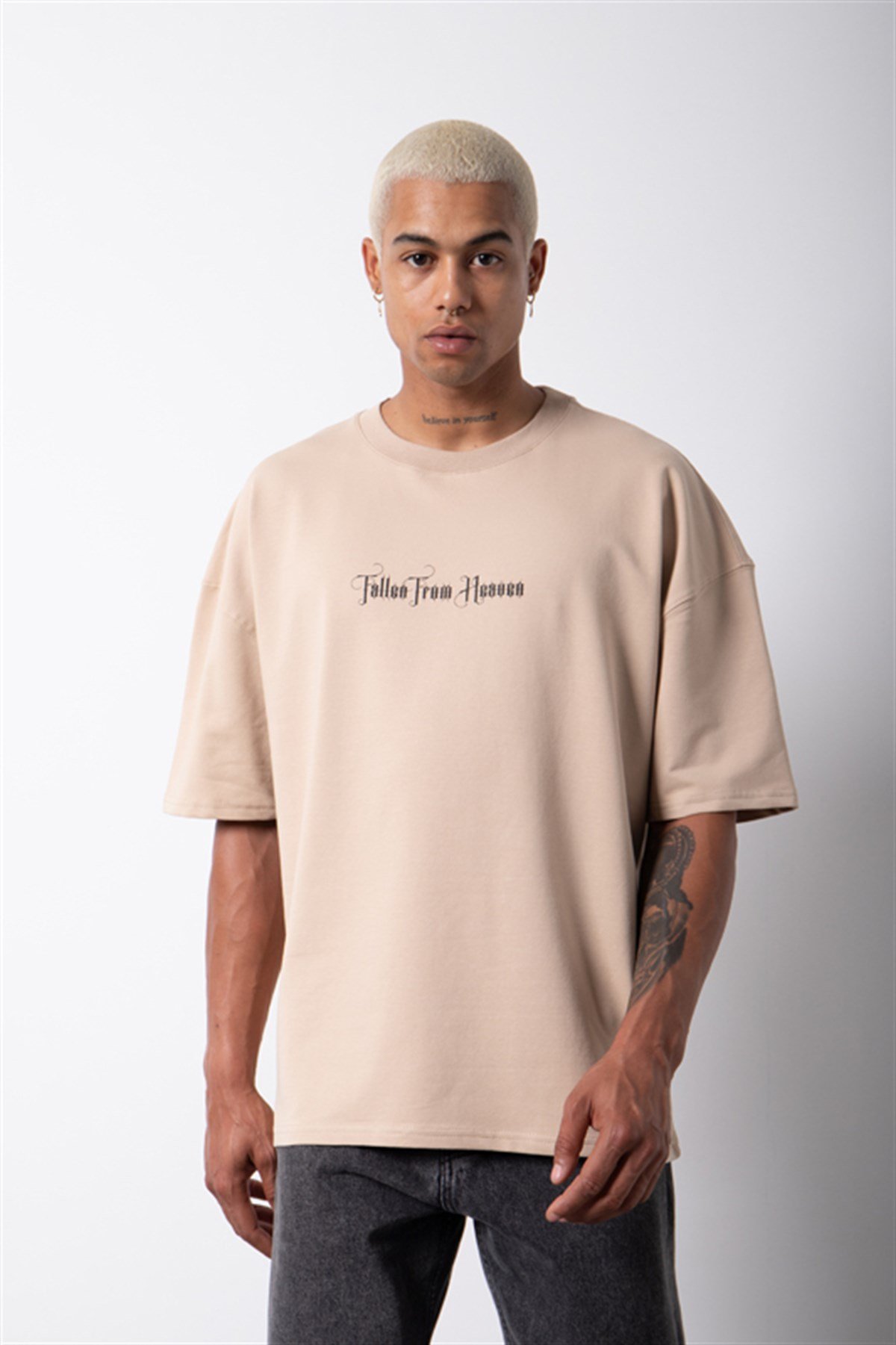 Oversize Heaven Baskılı Organik Pamuklu T-Shirt BEJ