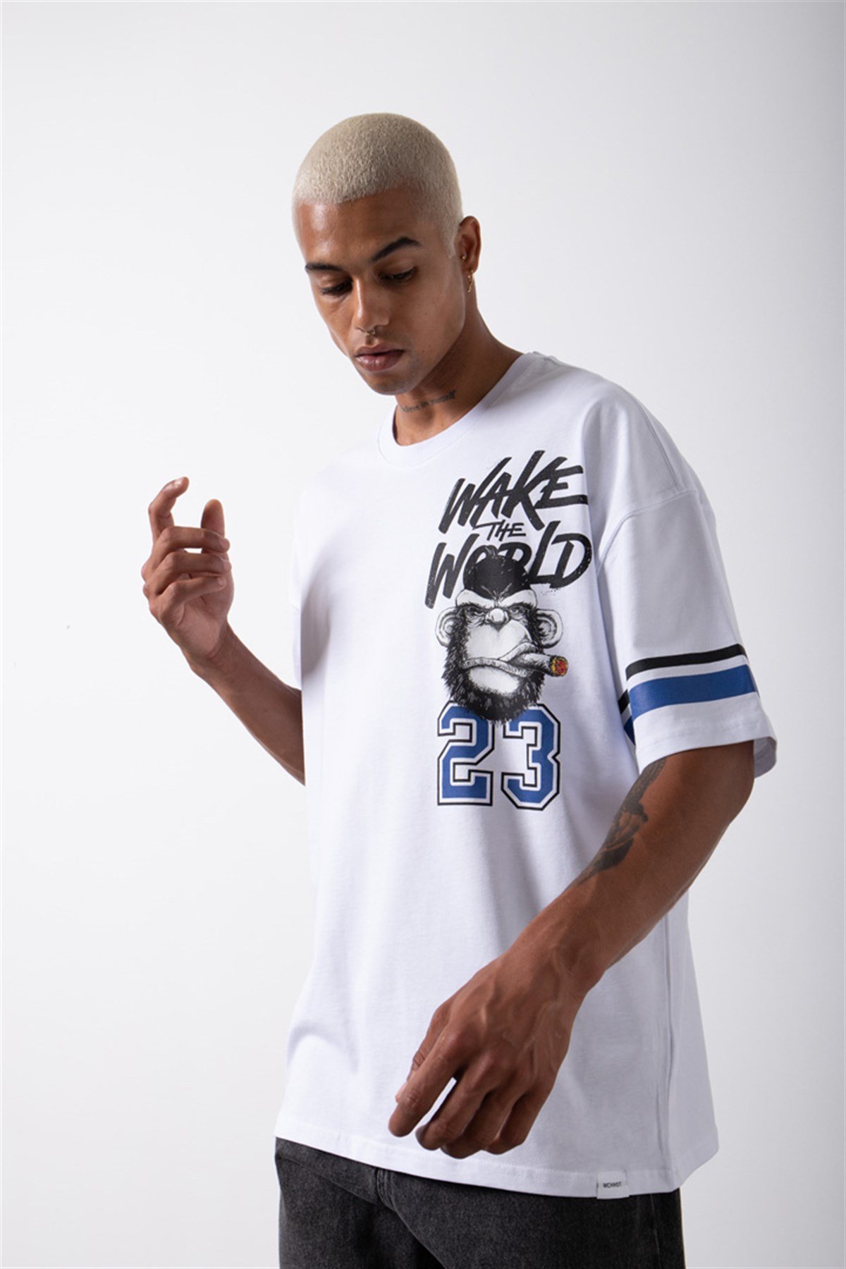 Oversize Wake The World Baskılı Pamuklu T-Shirt BEYAZ