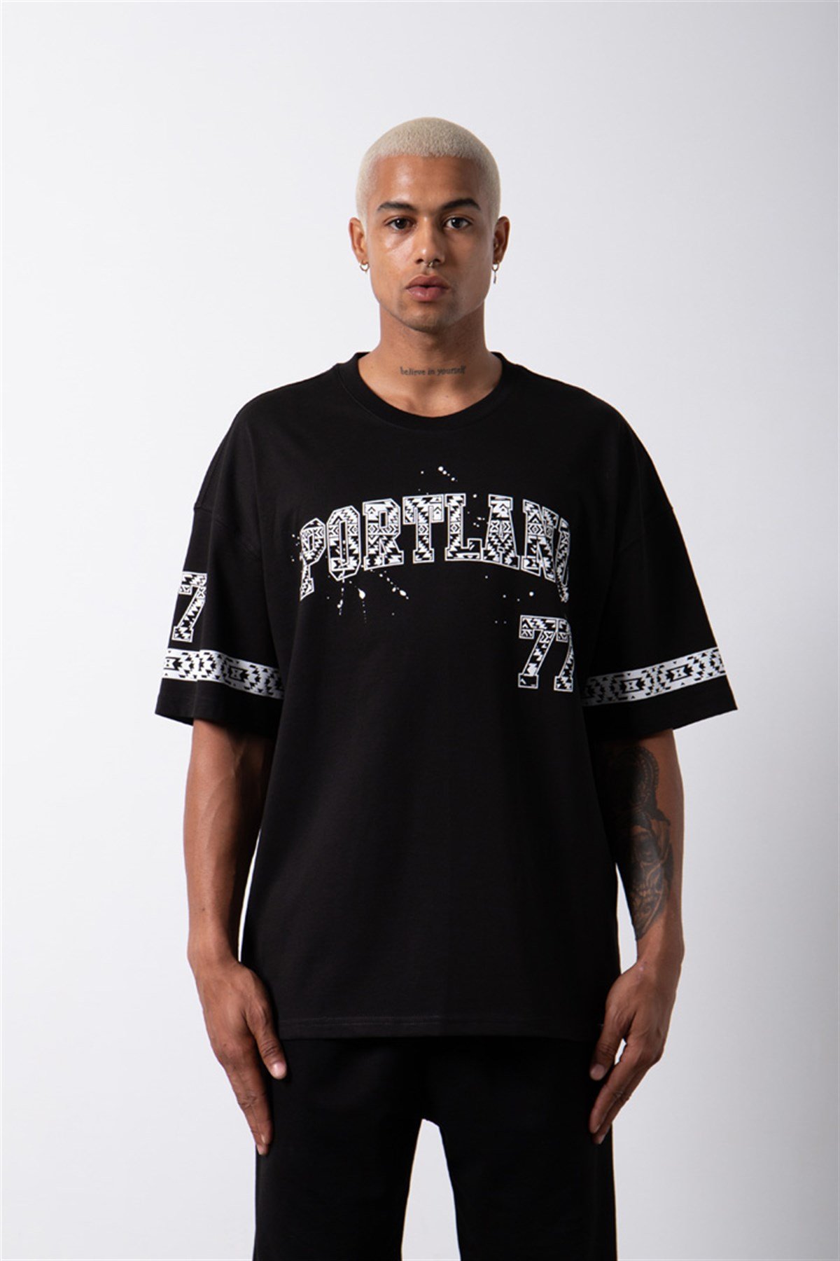 Oversize Portland Baskılı Pamuklu T-Shirt SİYAH