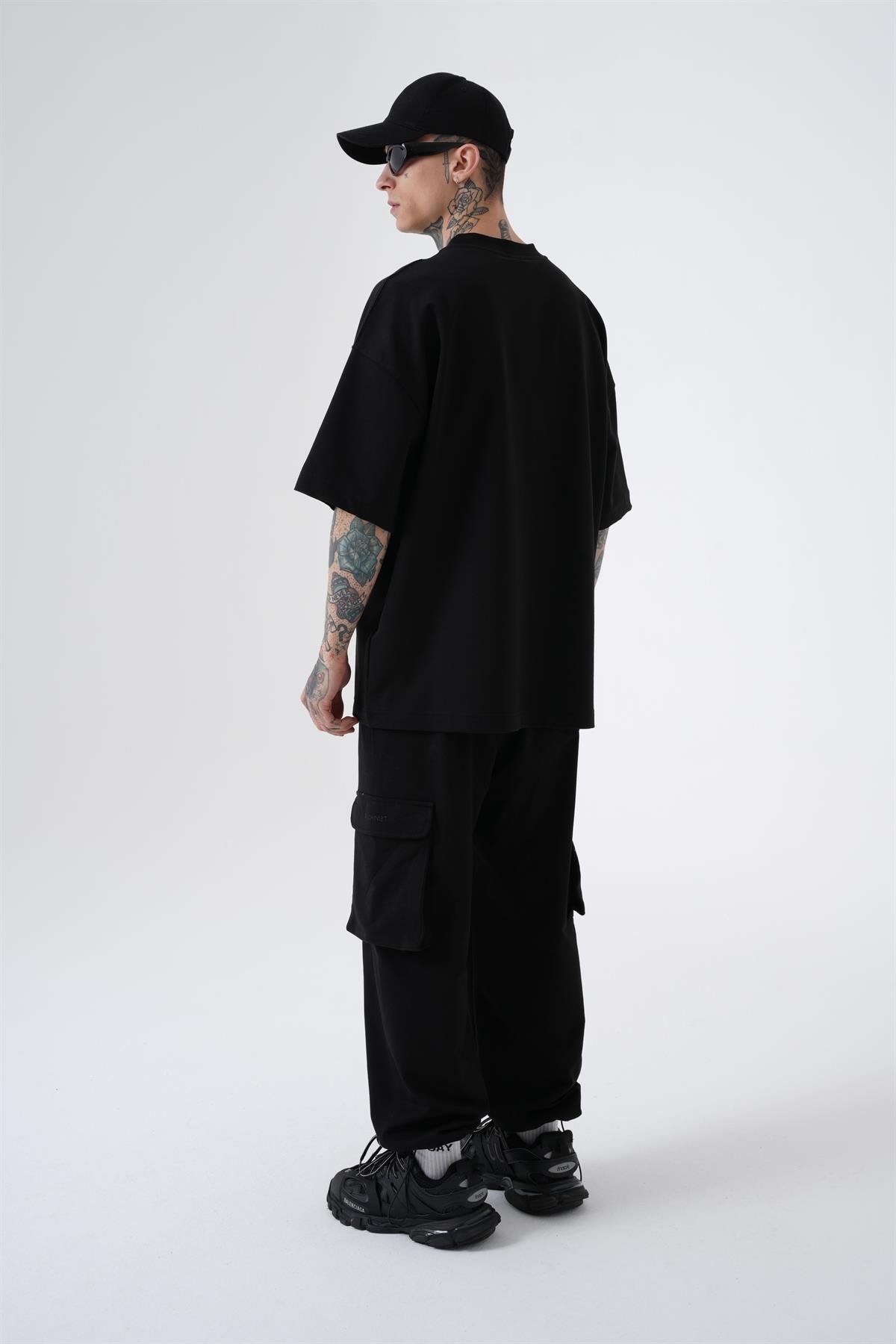OVERSIZE CHAIN SNAKE BASKILI T-SHIRT SİYAH