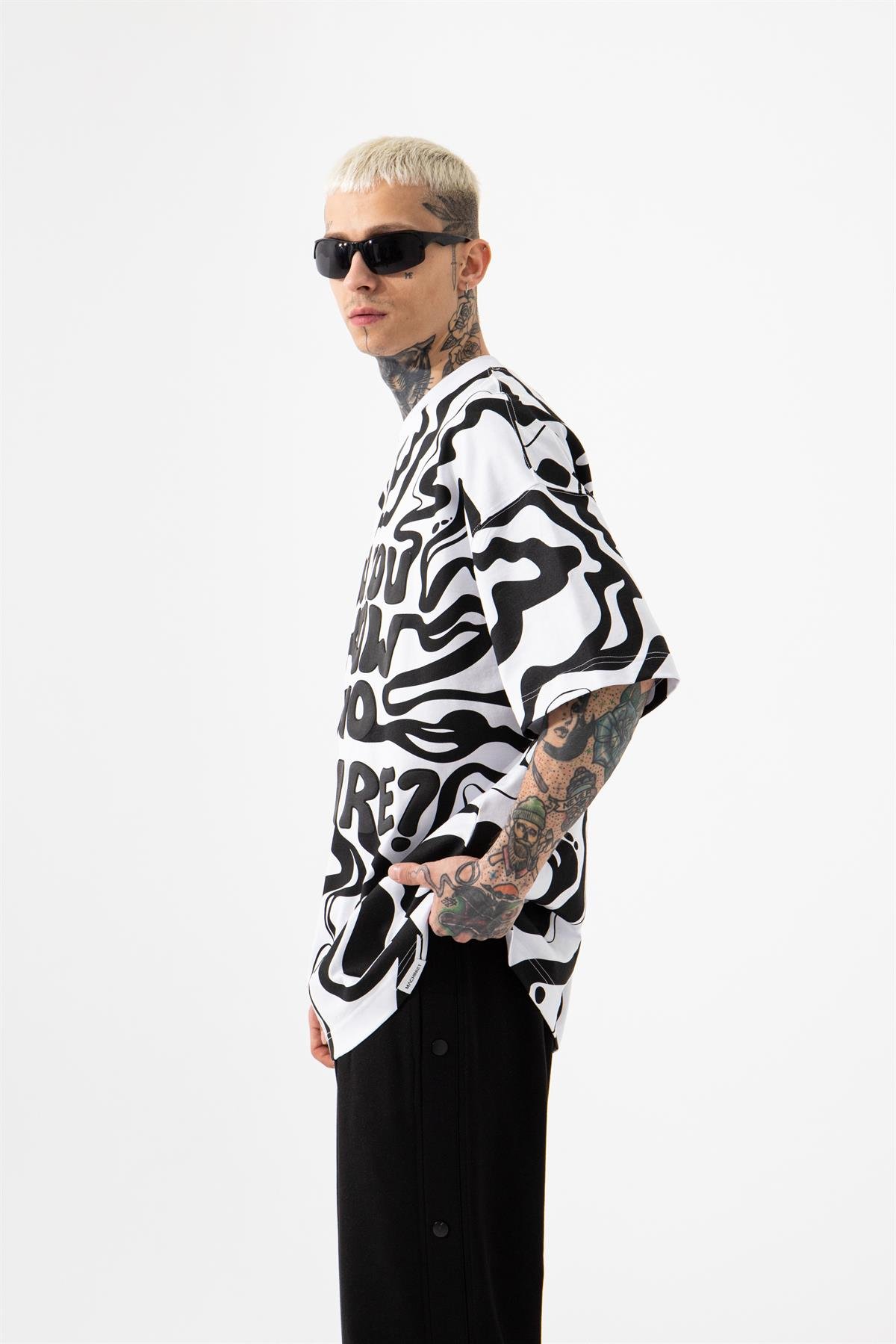 OVERSIZE UNISEX DO YOU KNOW BASKILI T-SHIRT BEYAZ