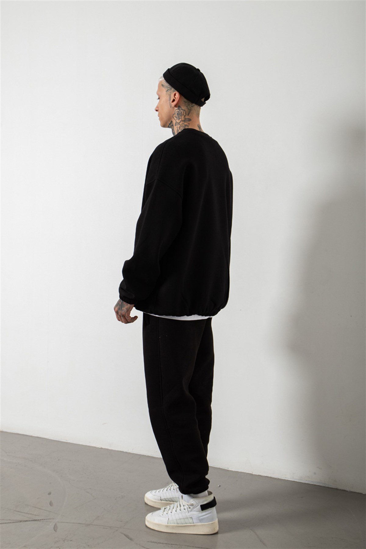 Superoversize Basic Cepli Lastikli Siyah Sweatshirt