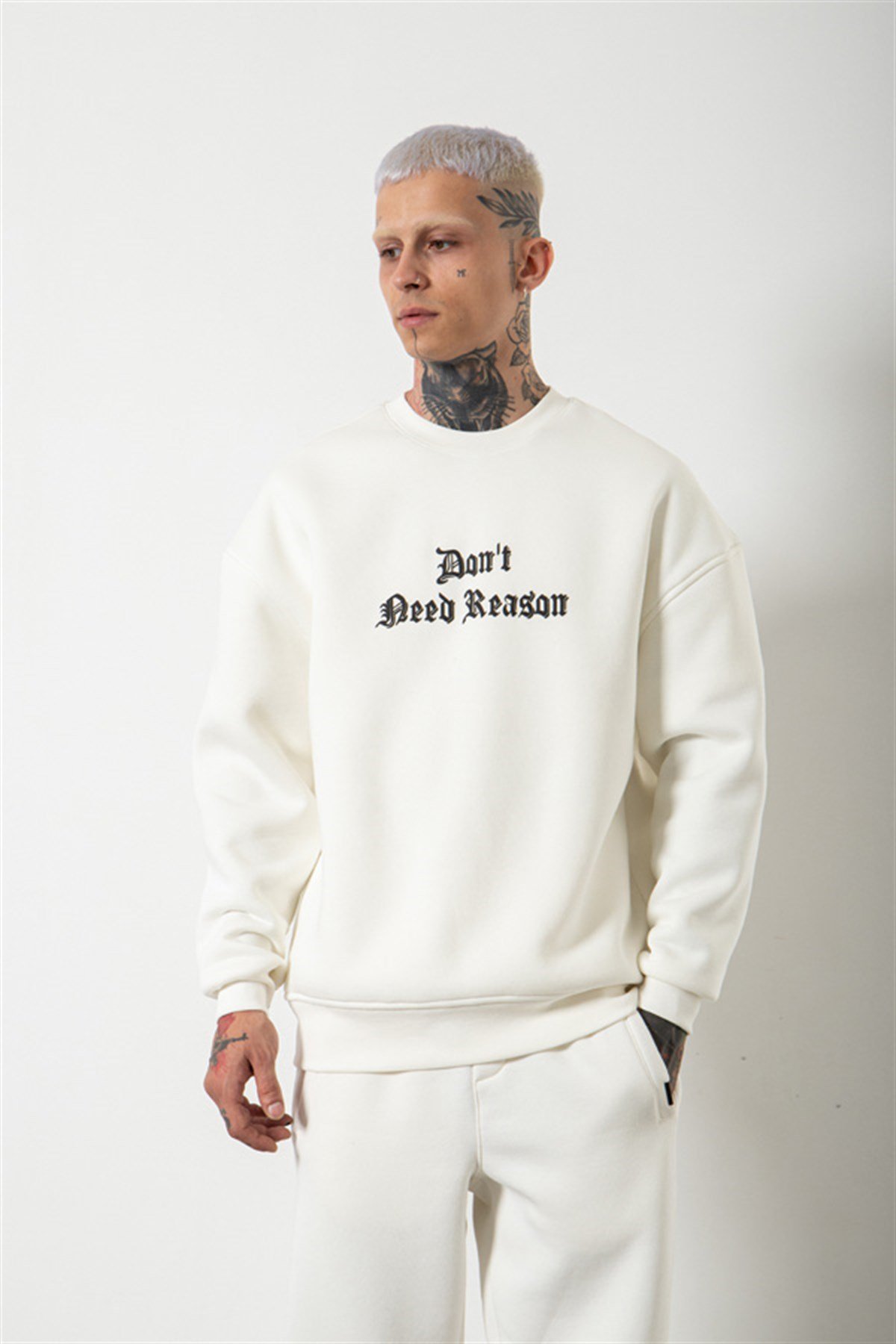 Oversize Don't Need Reason Baskılı Sweatshirt EKRU