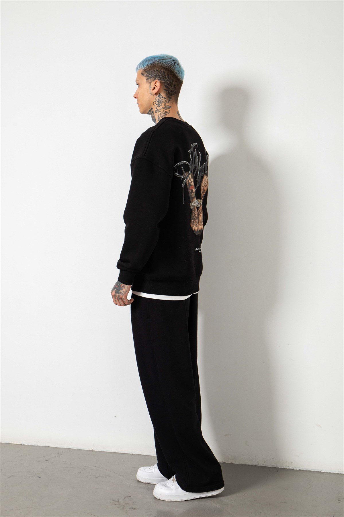 Oversize Dirty Hands Baskılı Sweatshirt SİYAH