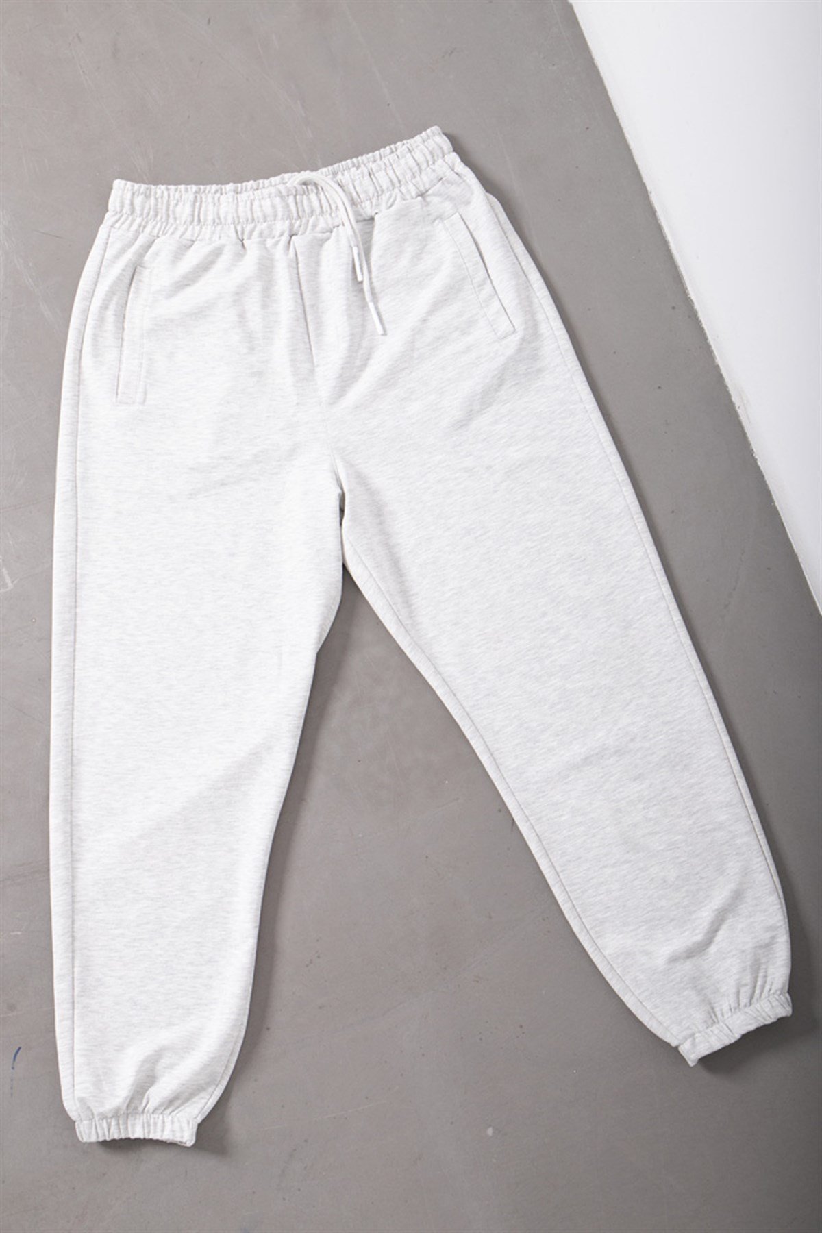 Basic Regular Bel Paça Lastikli 3 Cepli Jogger Eşofman Altı KARMELANJ