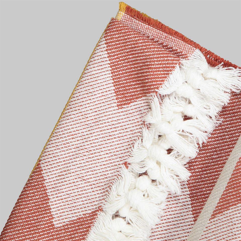 Sarev Anissa Throw V2-Taba