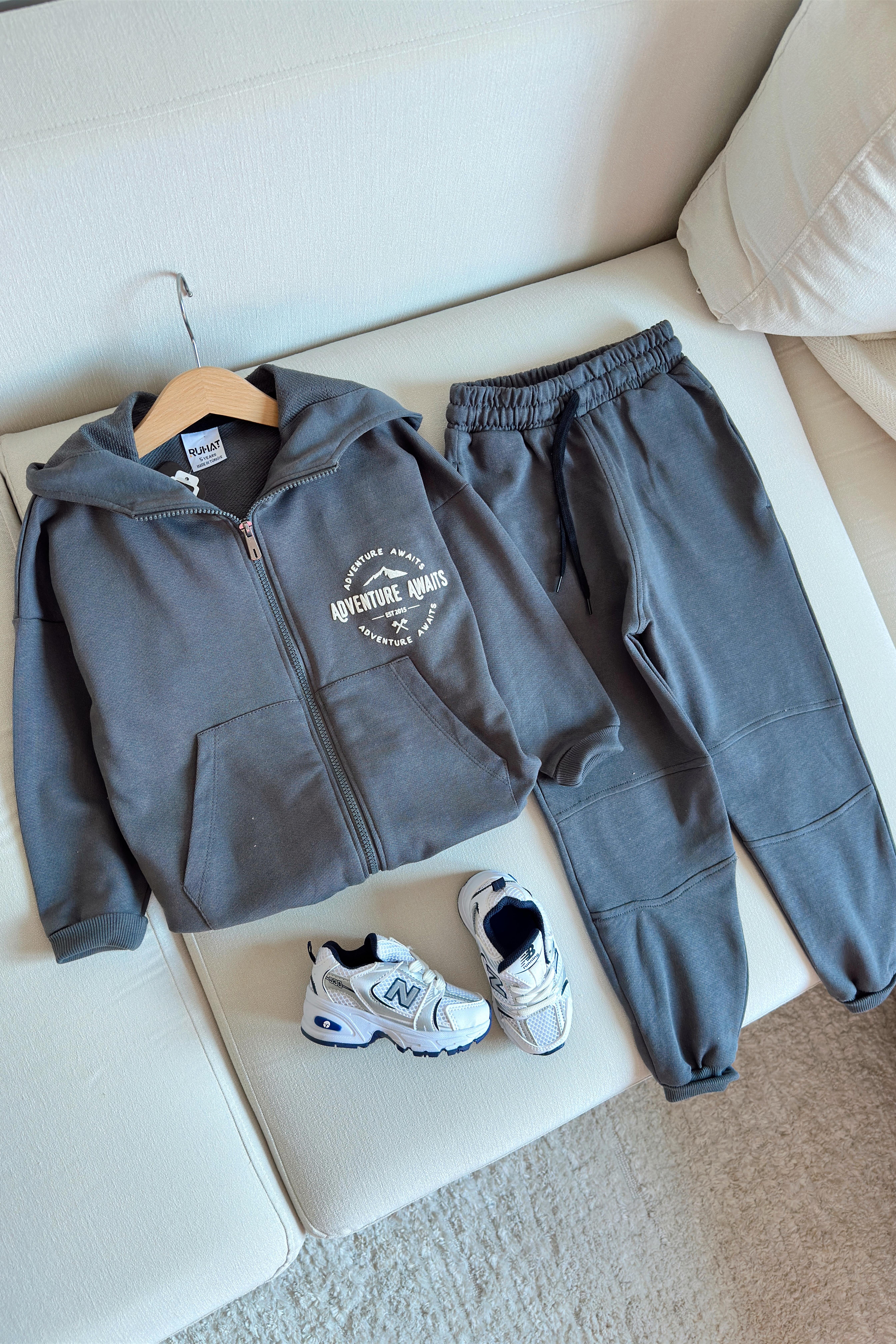 Advanture Baskılı Fermuarlı Çocuk Takım Antrasit