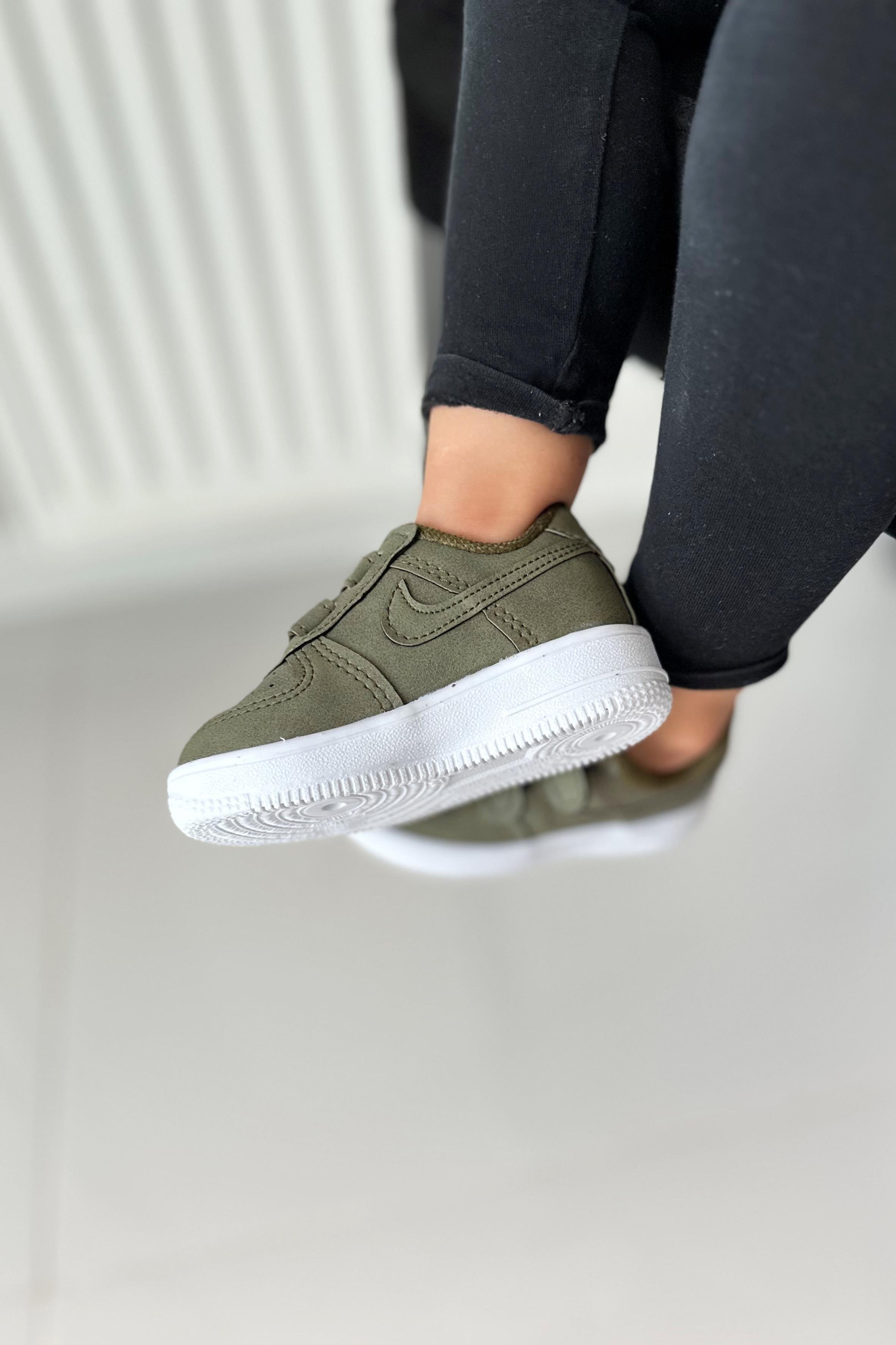 Aır Baskılı Çocuk Spor Ayakkabı Haki Beyaz