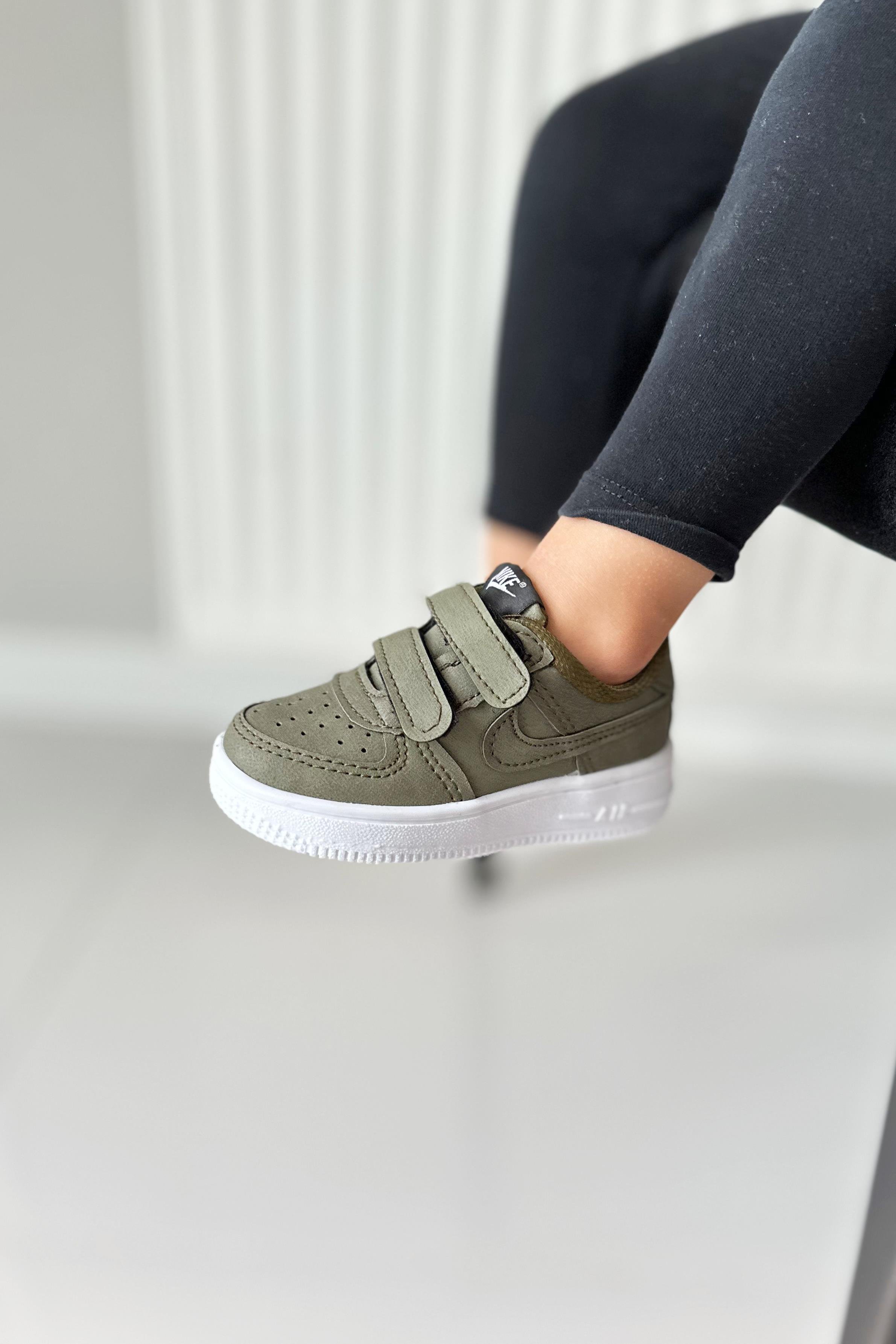 Aır Baskılı Çocuk Spor Ayakkabı Haki Beyaz