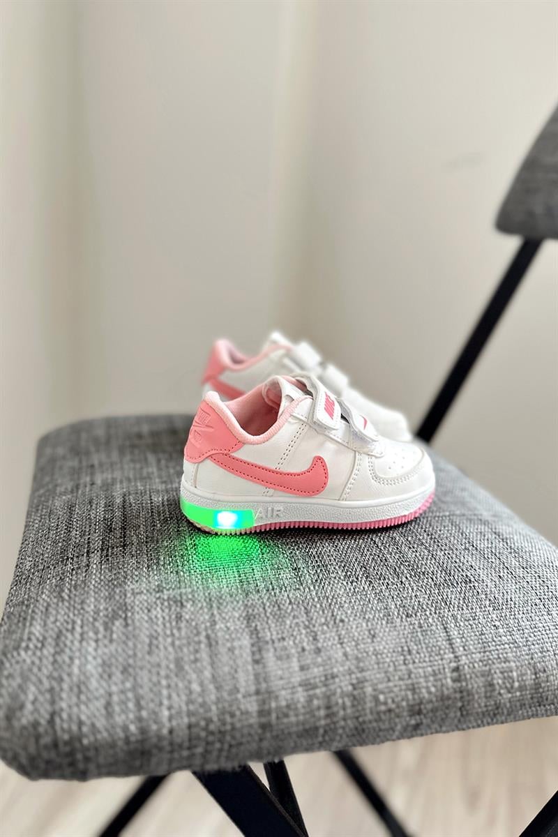 Amblem Baskılı Işıklı Çocuk Spor Ayakkabı Beyaz Pembe