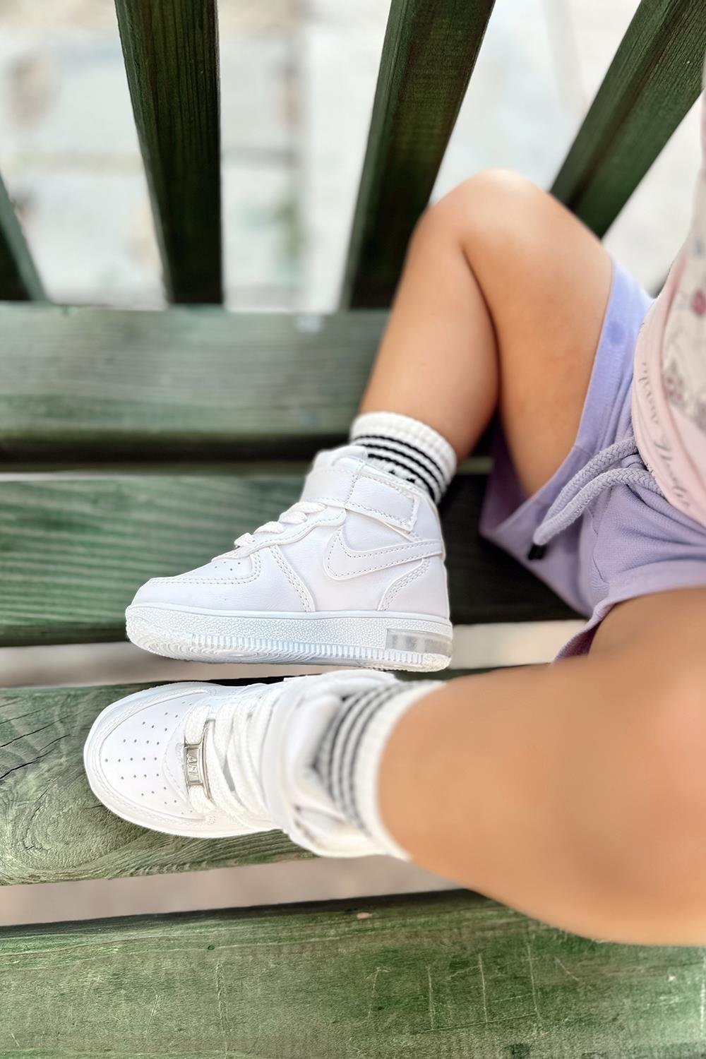 Bağcıklı Işıklı Çocuk Beyaz Ayakkabı