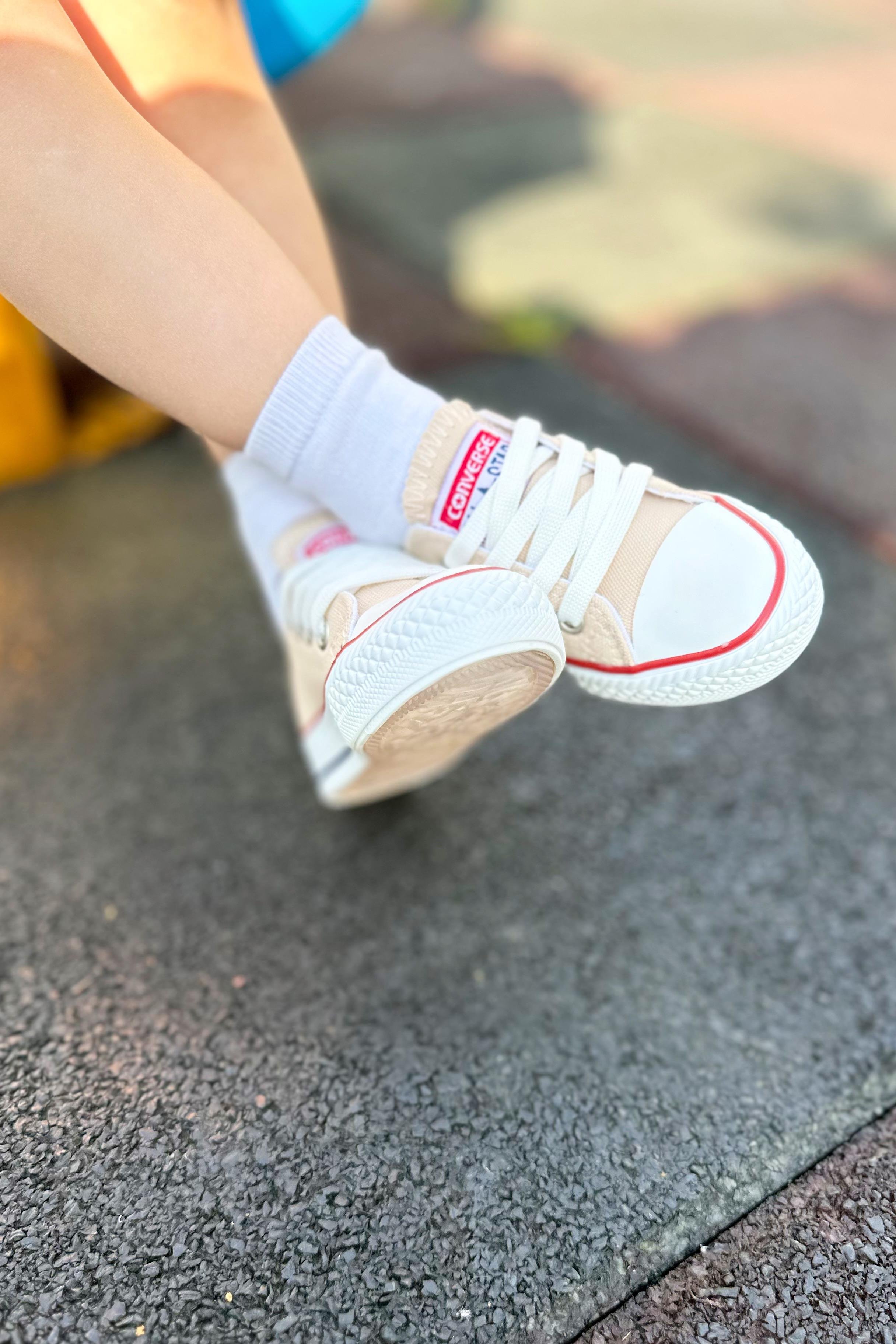 Bağcıklı Tabanı Şeritli Çocuk Spor Ayakkabı Bej