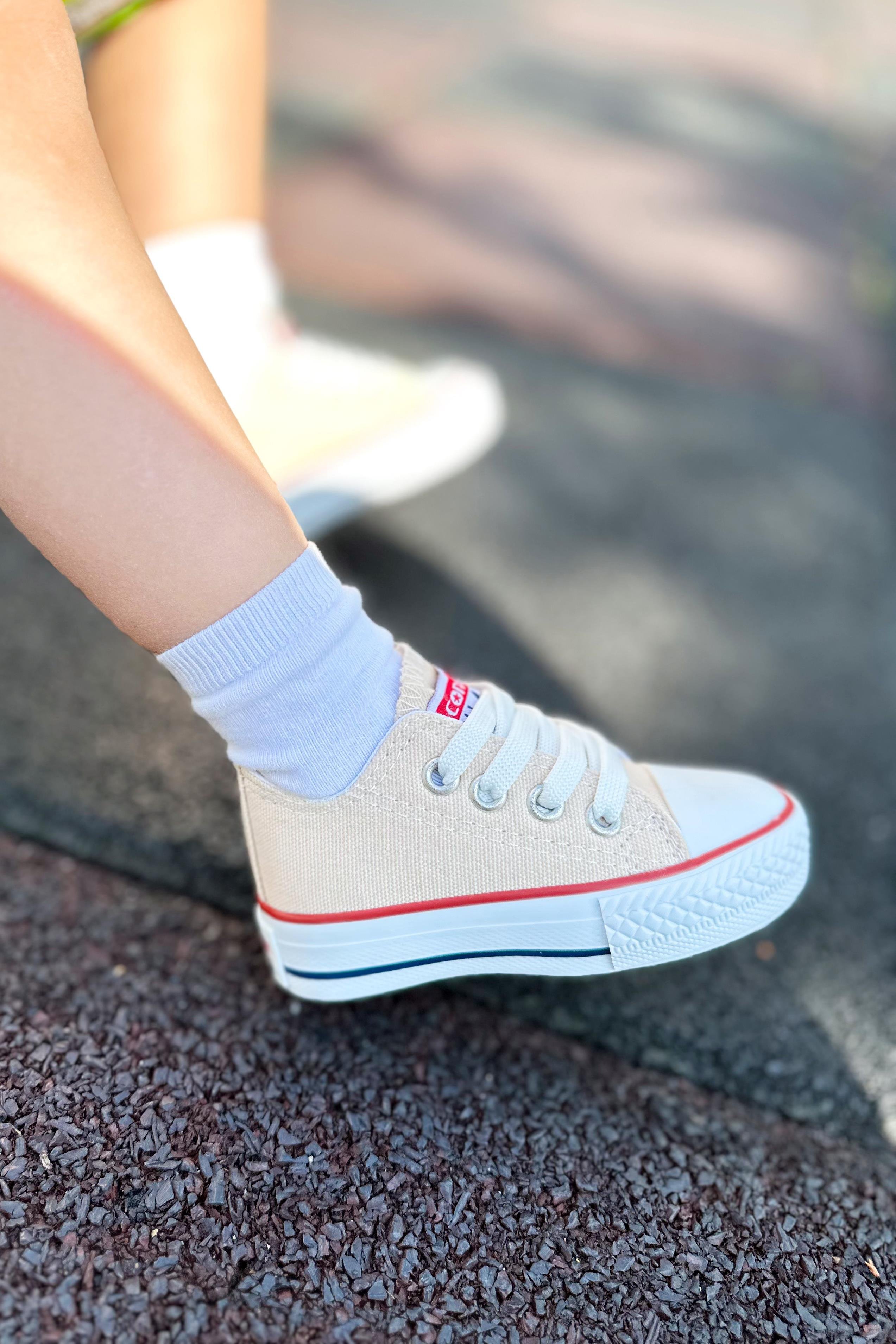 Bağcıklı Tabanı Şeritli Çocuk Spor Ayakkabı Bej