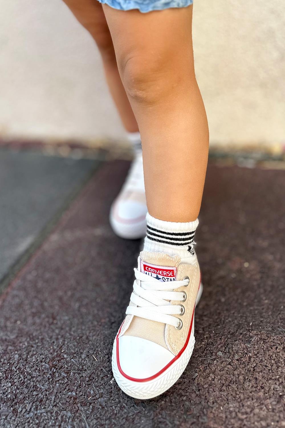 Bağcıklı Tabanı Şeritli Çocuk Spor Ayakkabı Bej