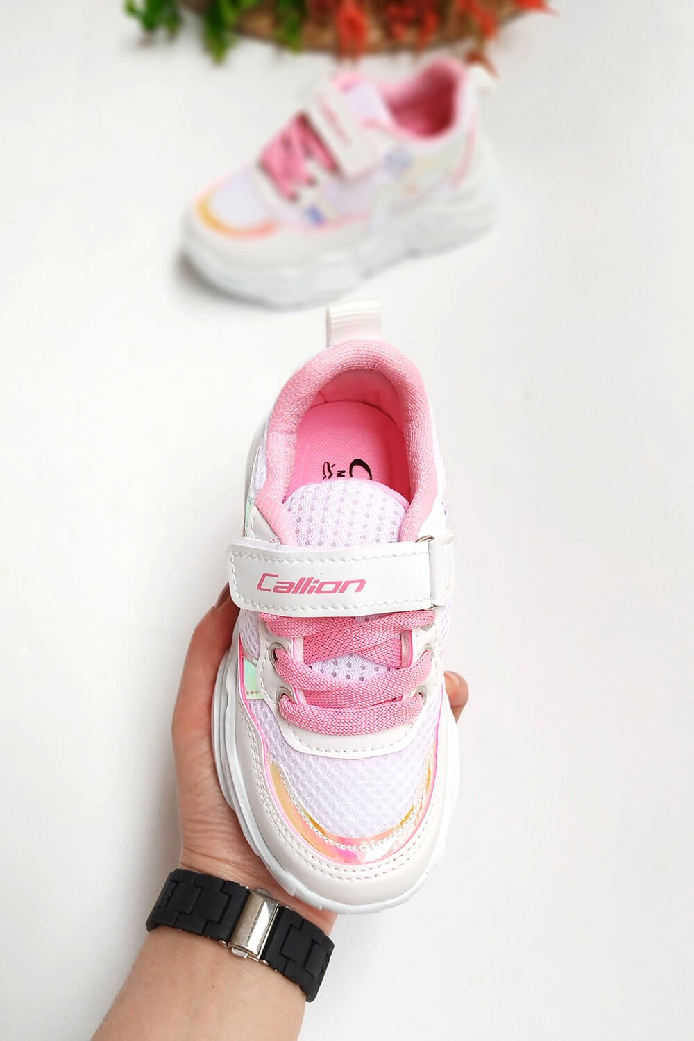 Bağcıklı Yapışkanlı Çocuk Spor Ayakkabı Beyaz Pembe