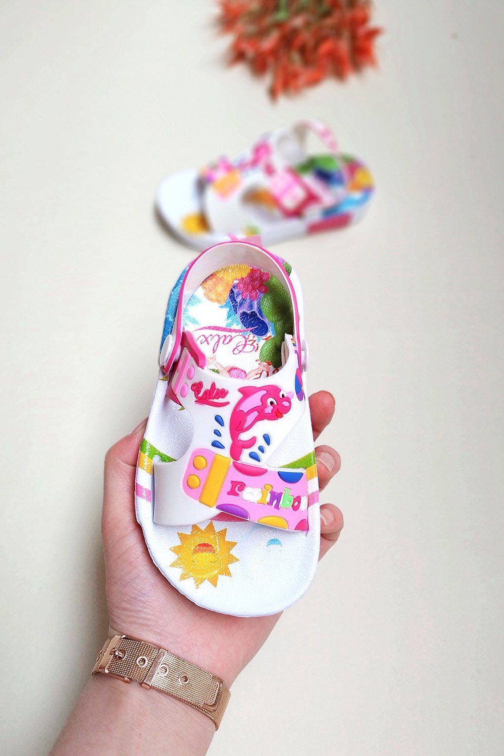 Balıklı Kız Çocuk Sandalet Pembe Beyaz