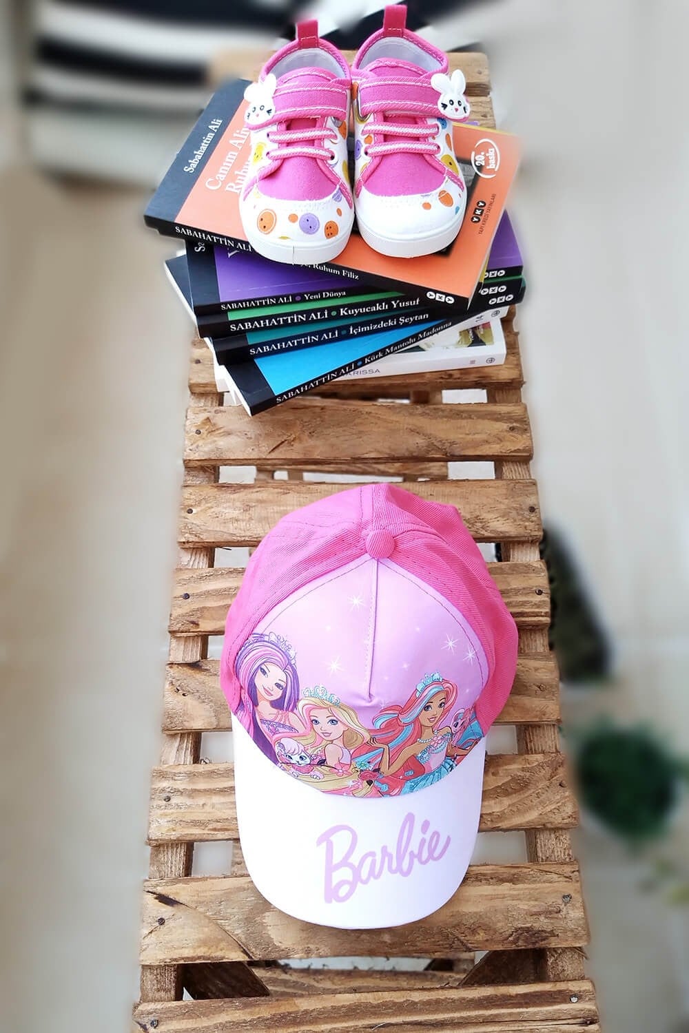 Barbie Baskılı Siperli Şapka Pembe