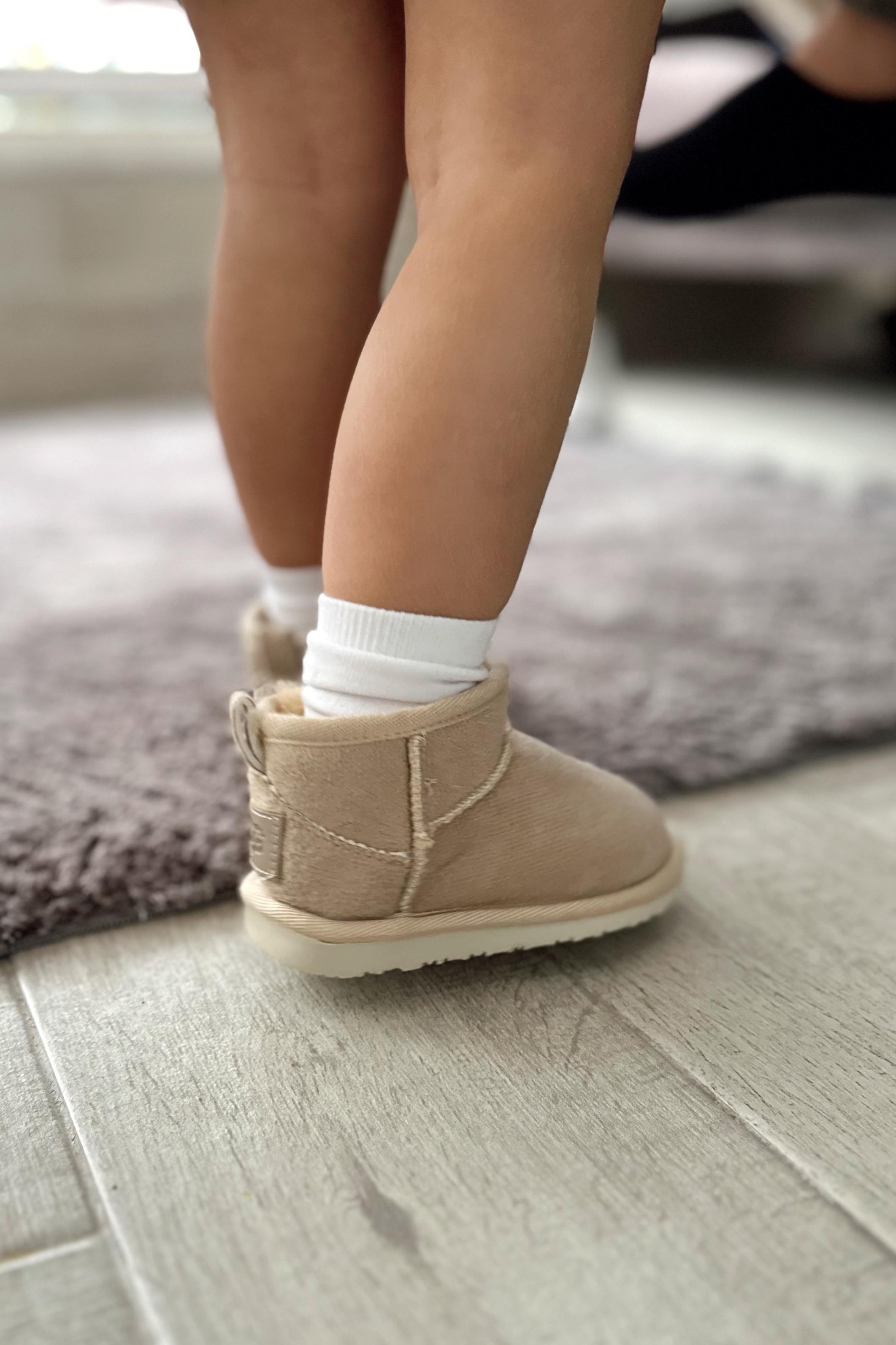 İçi Kürklü Çocuk Yarım Bot Ayakkabı Bej