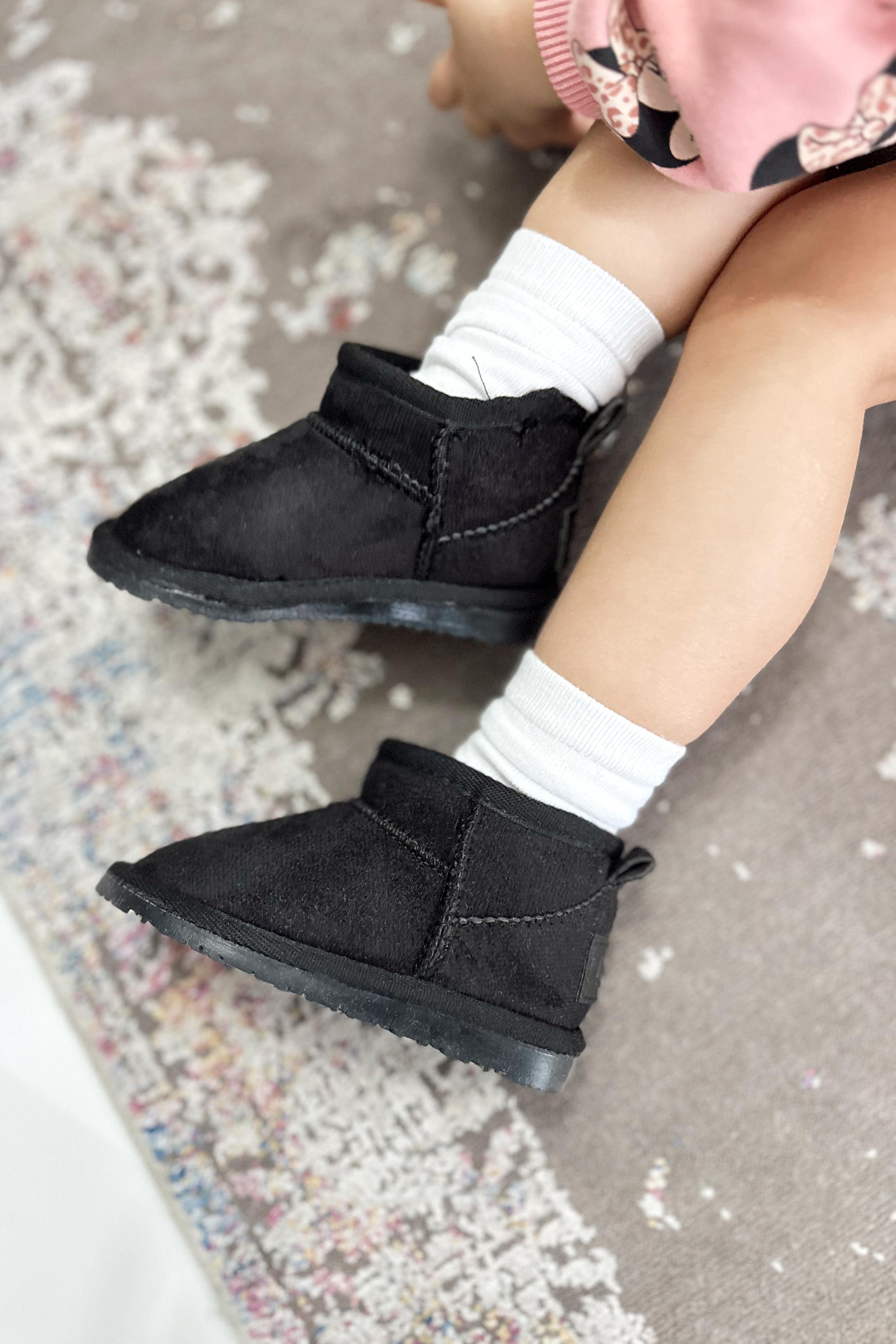 İçi Kürklü Çocuk Yarım Bot Ayakkabı Siyah