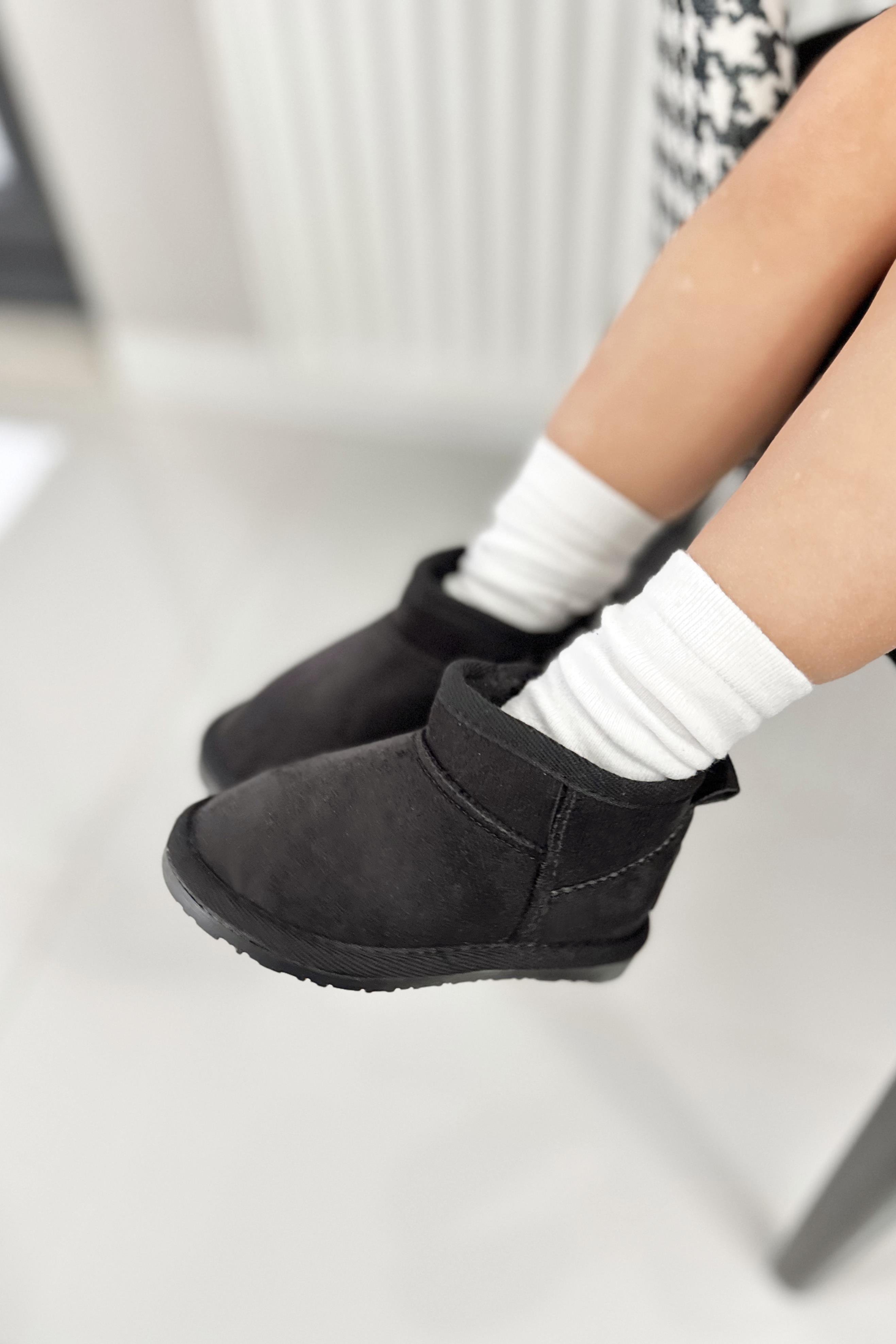 İçi Kürklü Çocuk Yarım Bot Ayakkabı Siyah