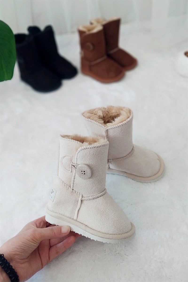 İçi Kürklü Düğmeli Çocuk Bir Takım Krem