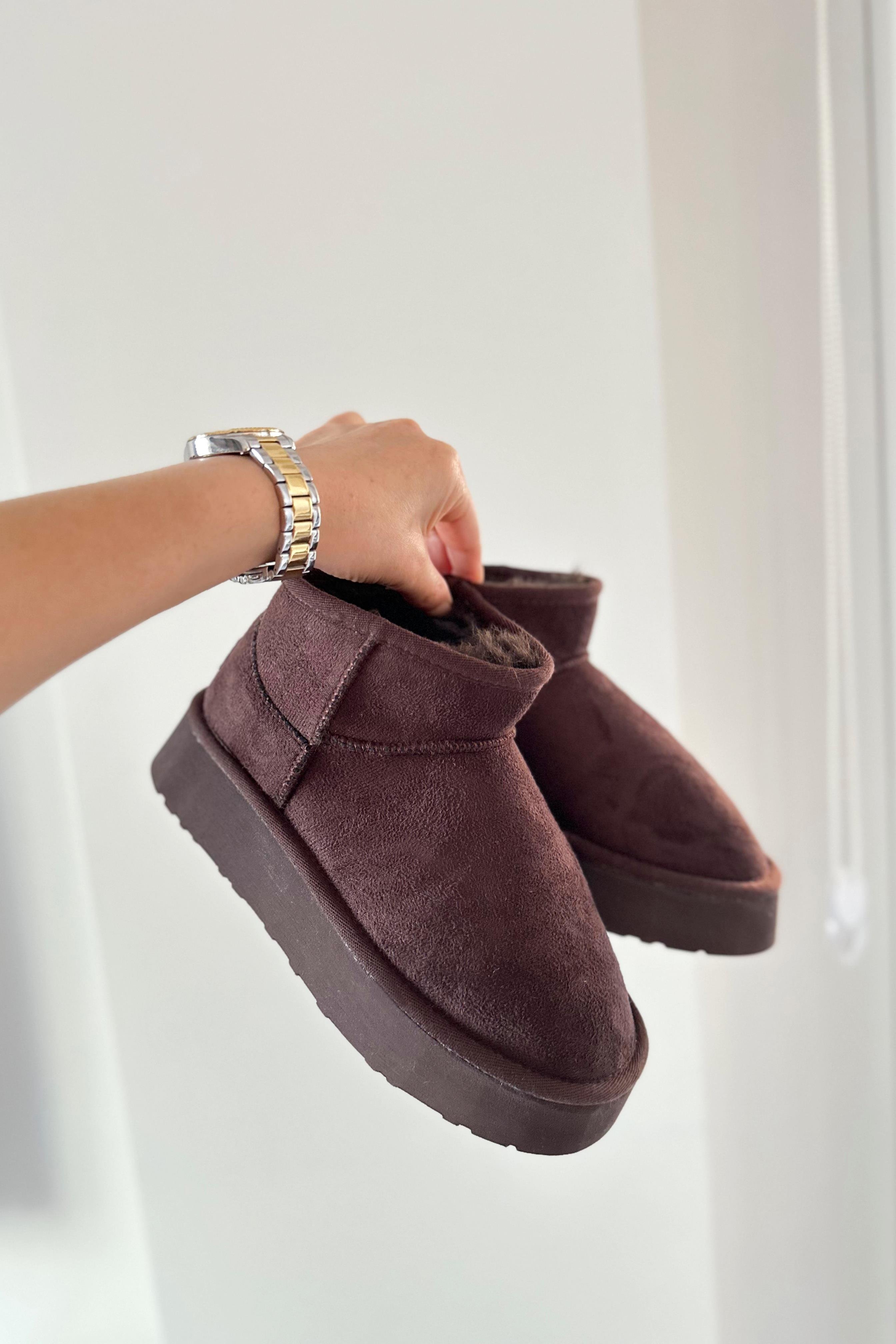 İçi Kürklü Kadın Yarım Bot Ayakkabı Acı Kahve