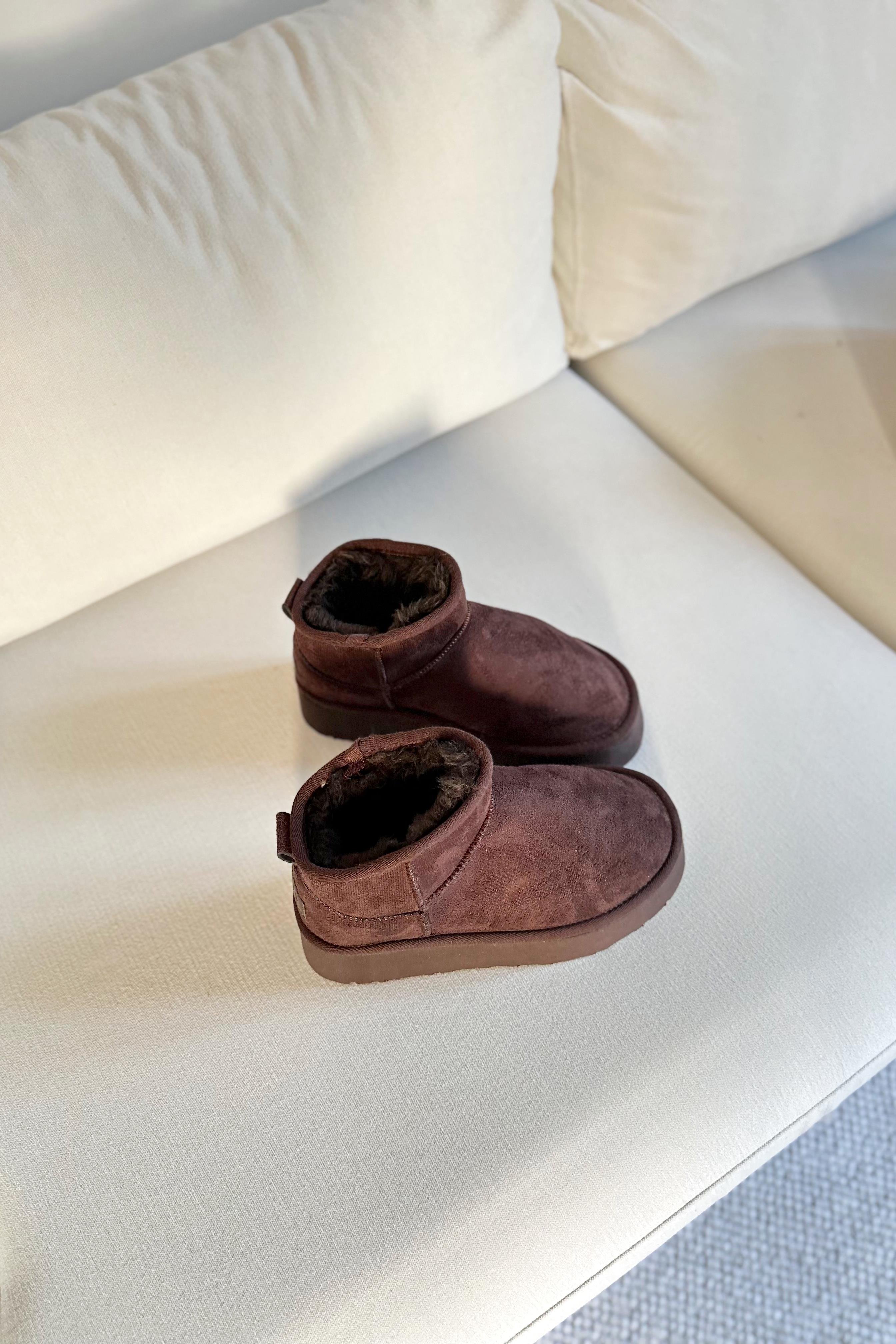 İçi Kürklü Kadın Yarım Bot Ayakkabı Acı Kahve