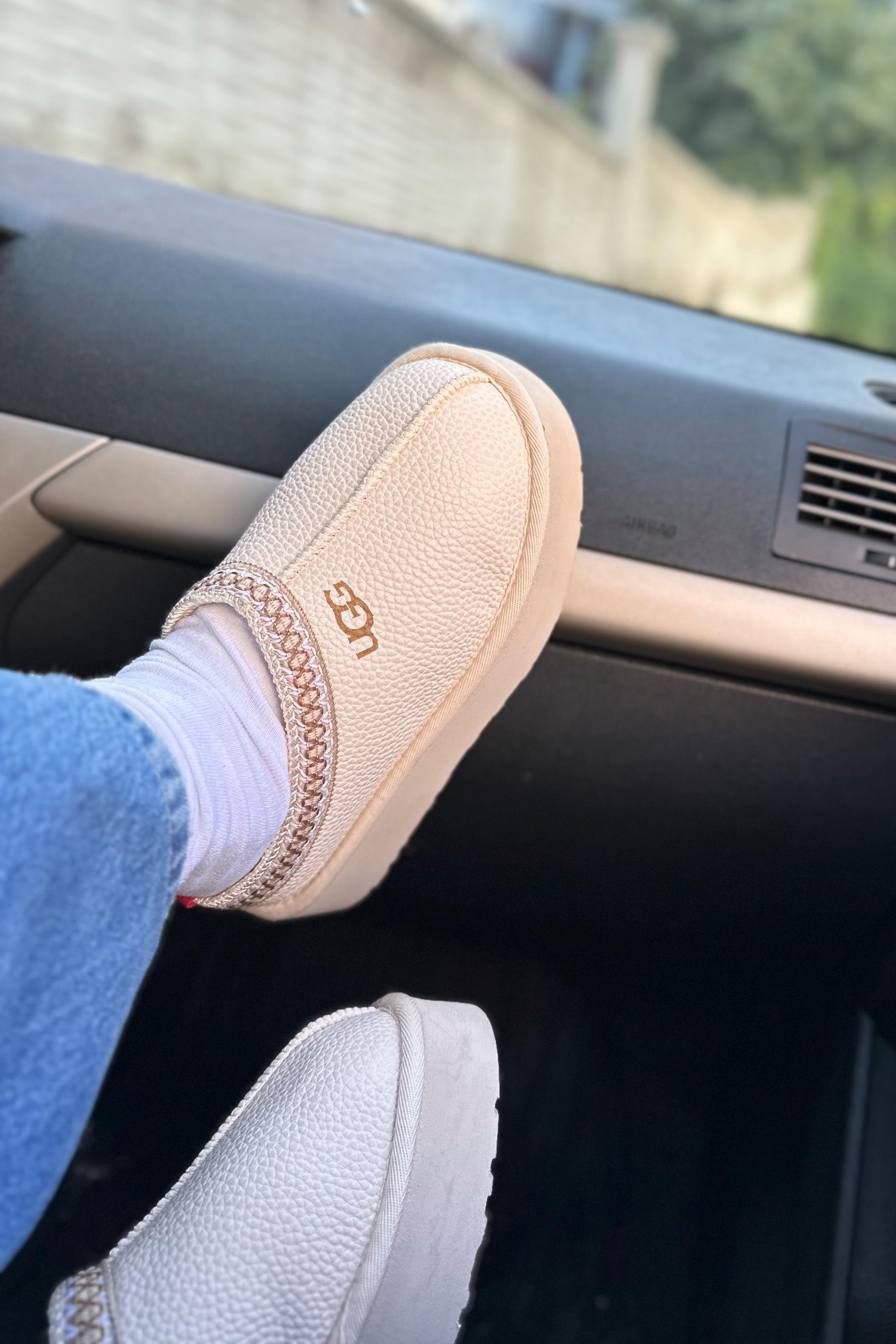 İçi Tüylü Ultra Mini Kadın Bot Bej