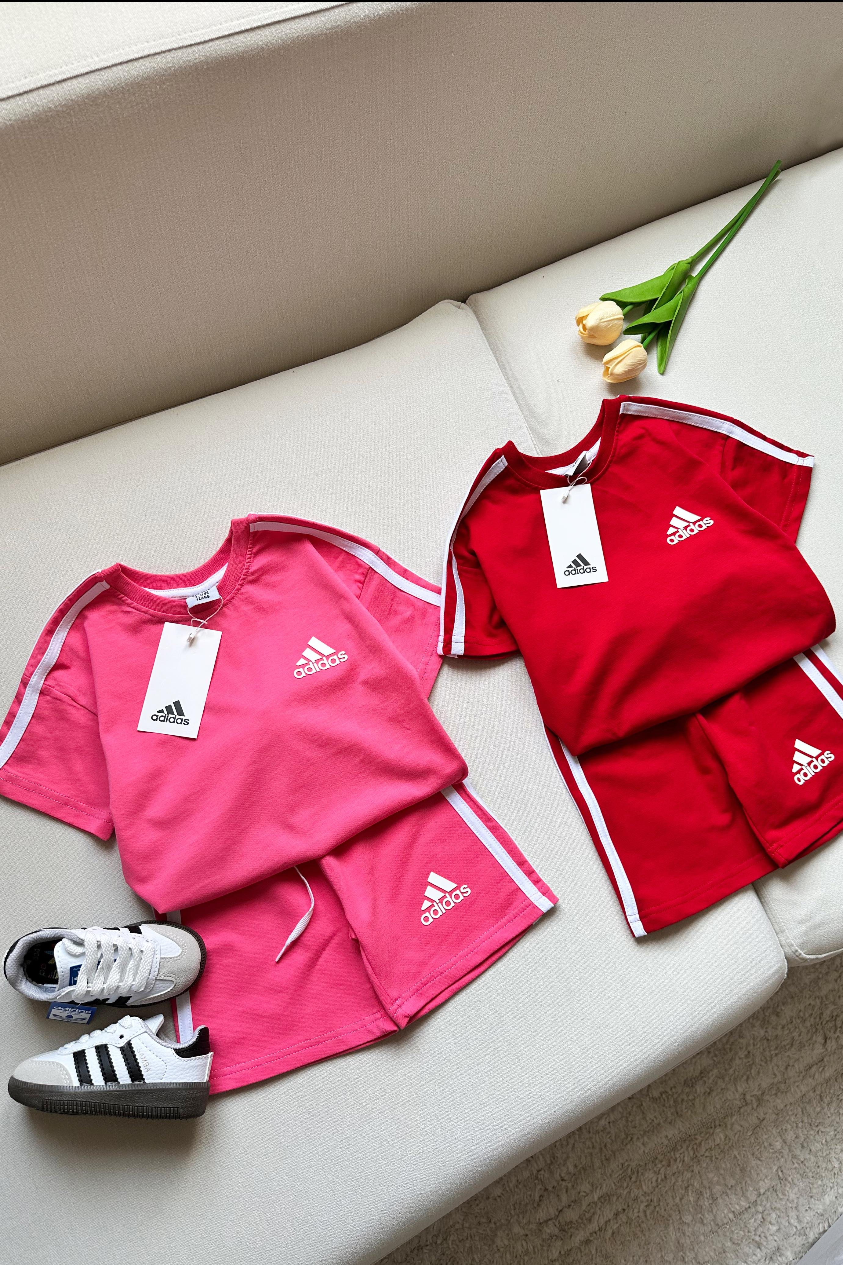 Kolları Çizgili Şortlu Çocuk Takım Pembe