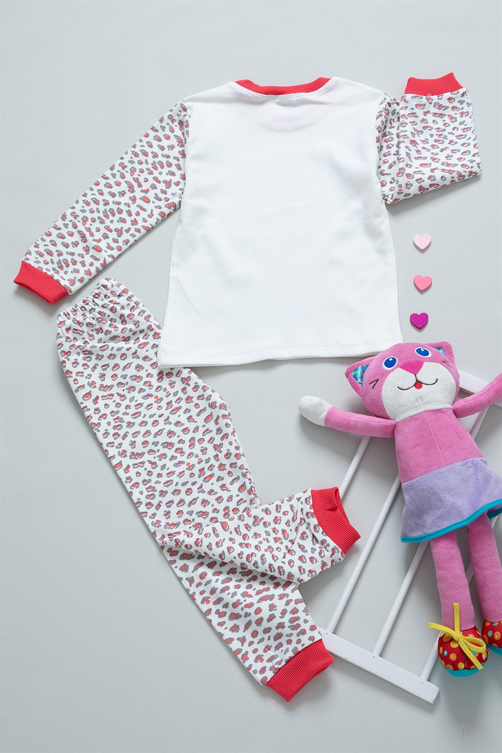 Leopar Baskılı Pijama Takımı