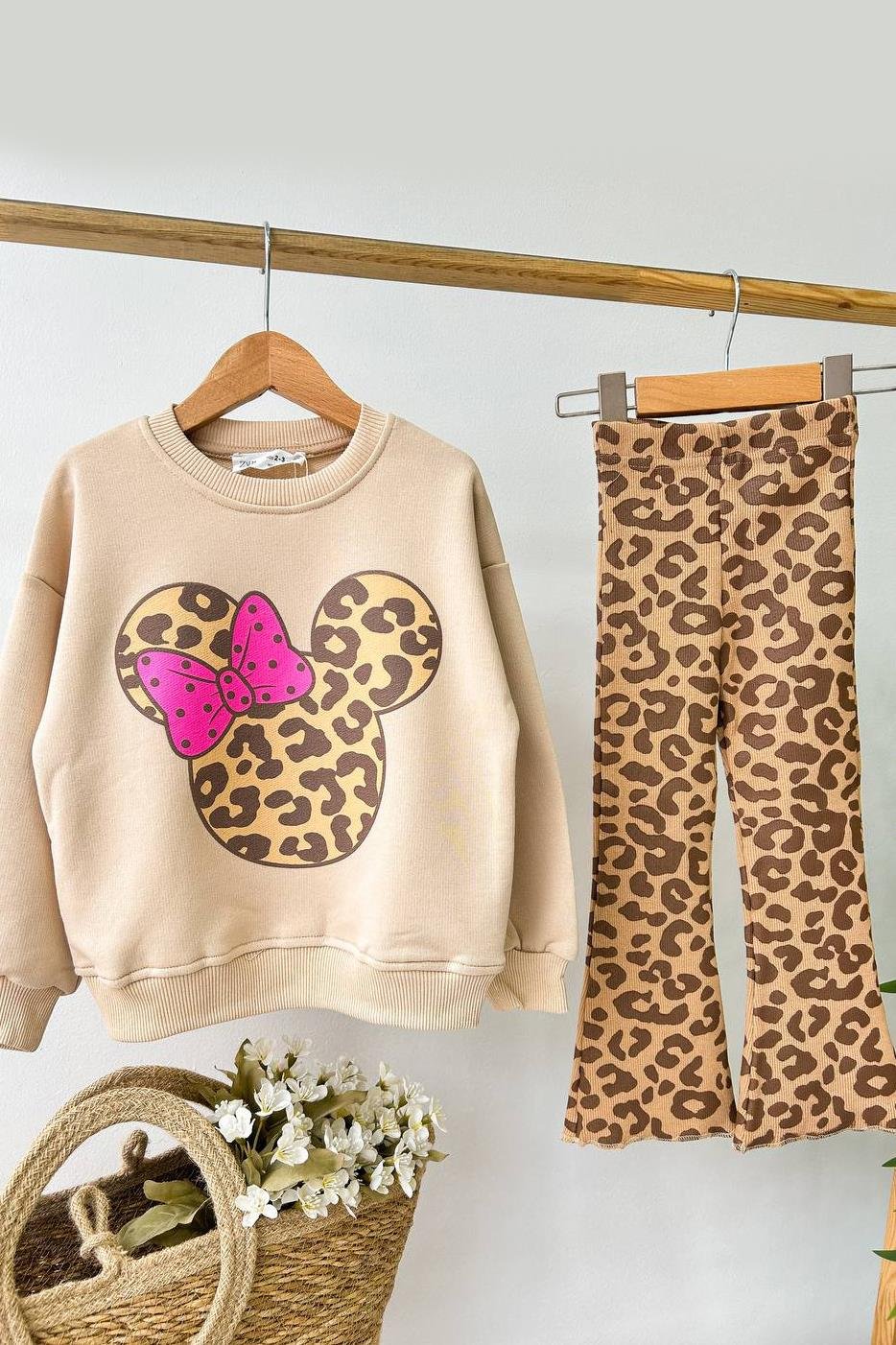 Leopar Desenli Çocuk Taytlı Takım Bej