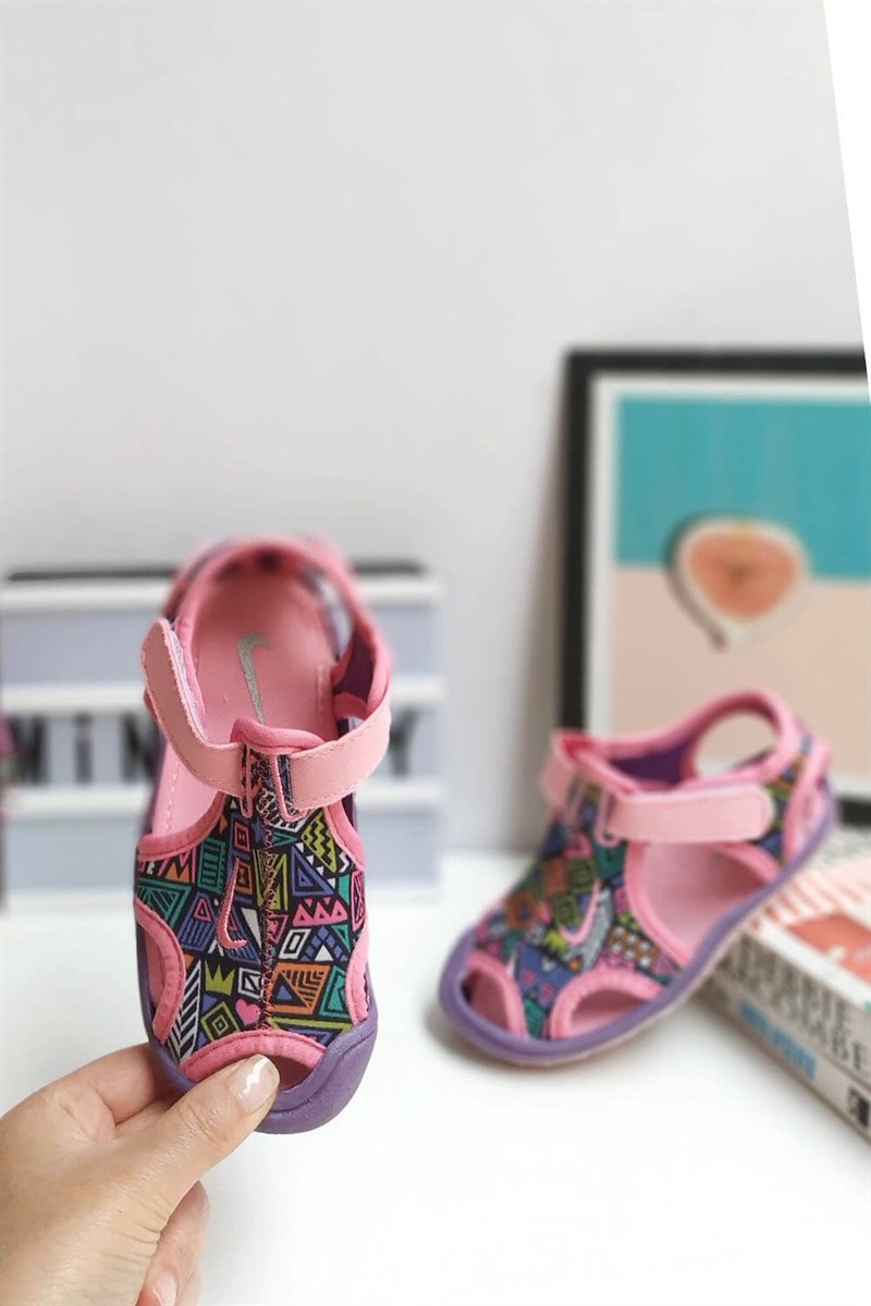 Mozaik Desen Baskılı Çocuk Sandalet Pembe Mor