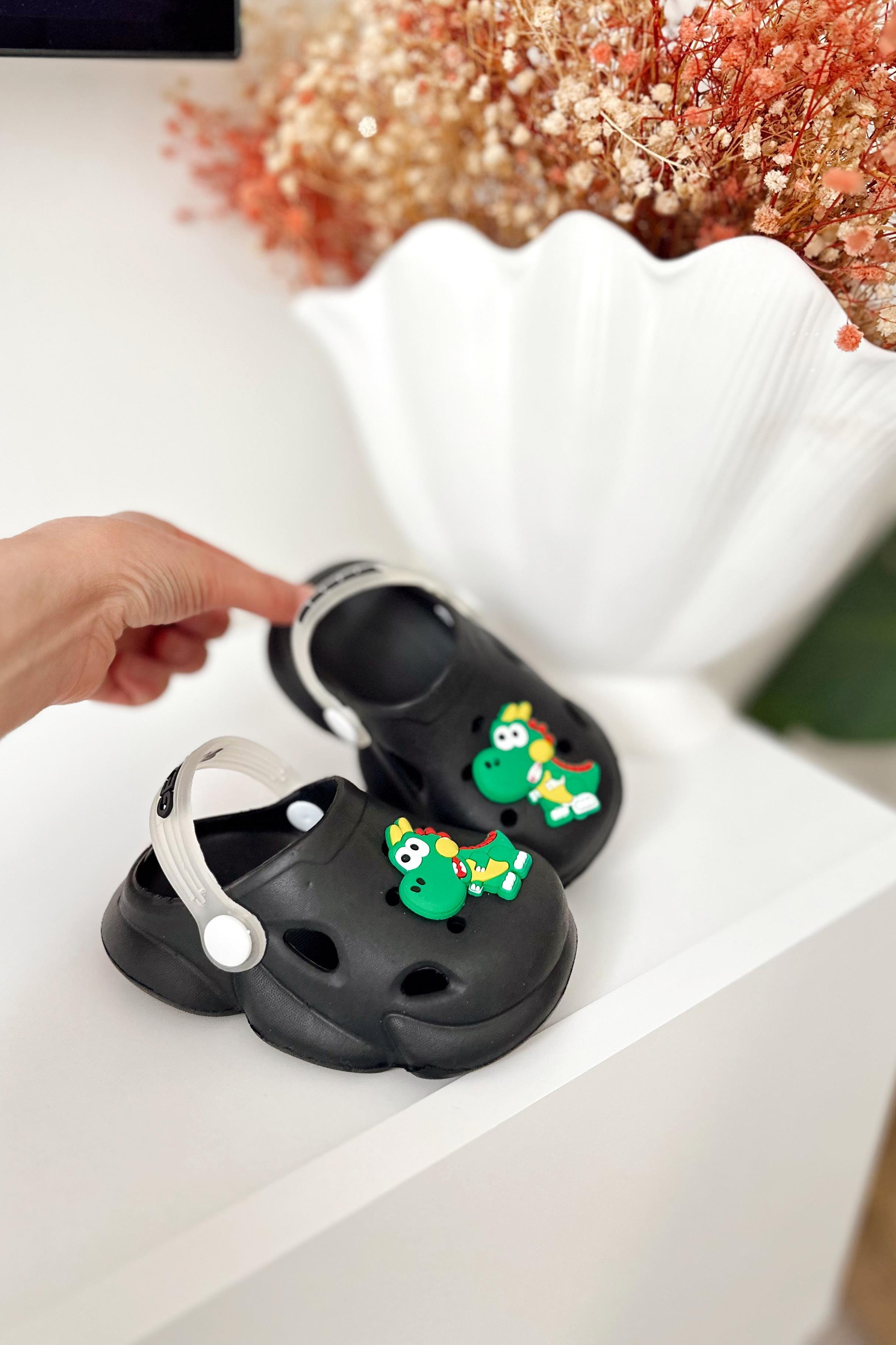 Önü Dinozorlu Çocuk Sandalet Lacivert