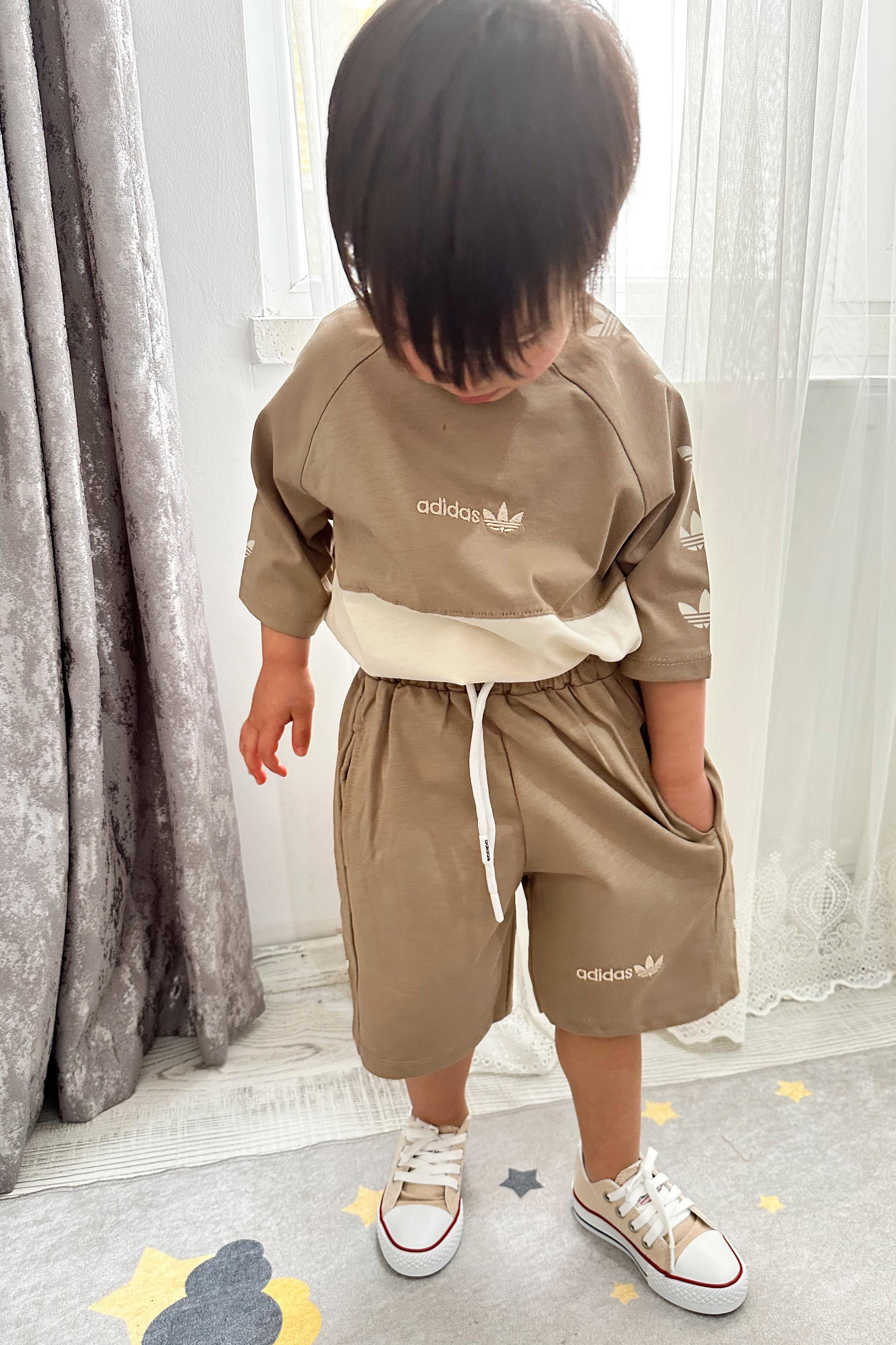 Önü Yazı Baskılı Çocuk Şortlu Takım Bej