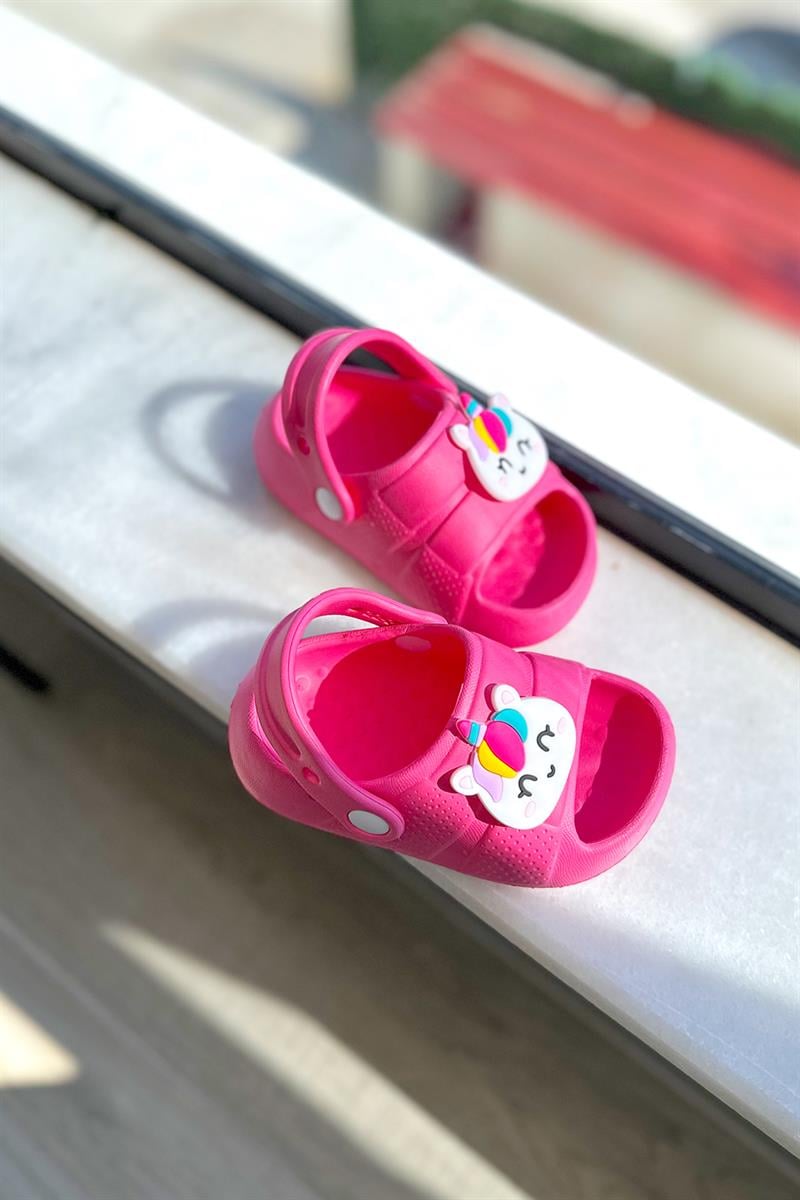 Unicorn Baskılı Arkası Bantlı Çocuk Sandalet Pembe