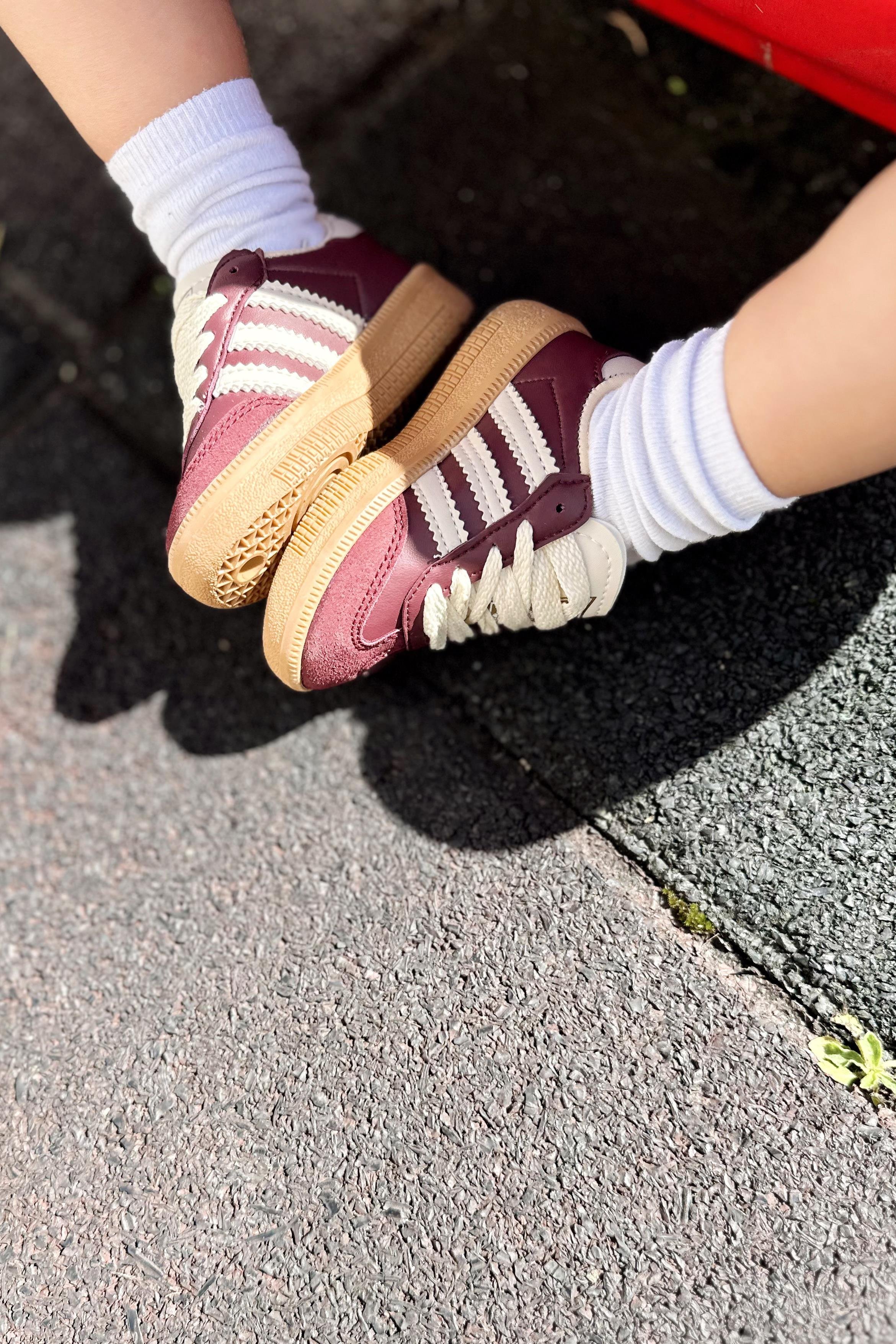 Yanı Çizgili Yazı Baskılı Çocuk Spor Ayakkabı Bordo