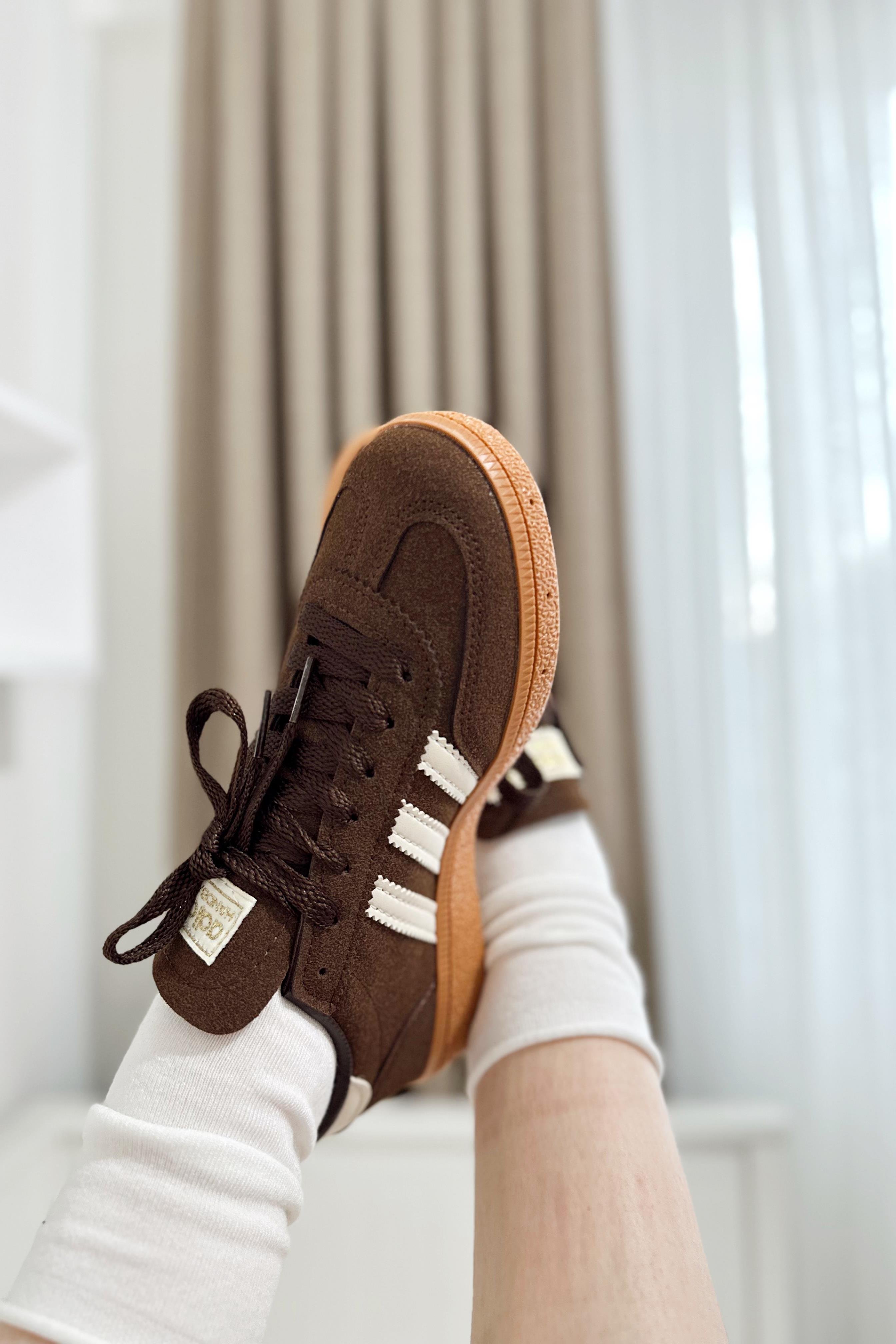 Yanı Şeritli Kadın Spor Ayakkabı Acı Kahve