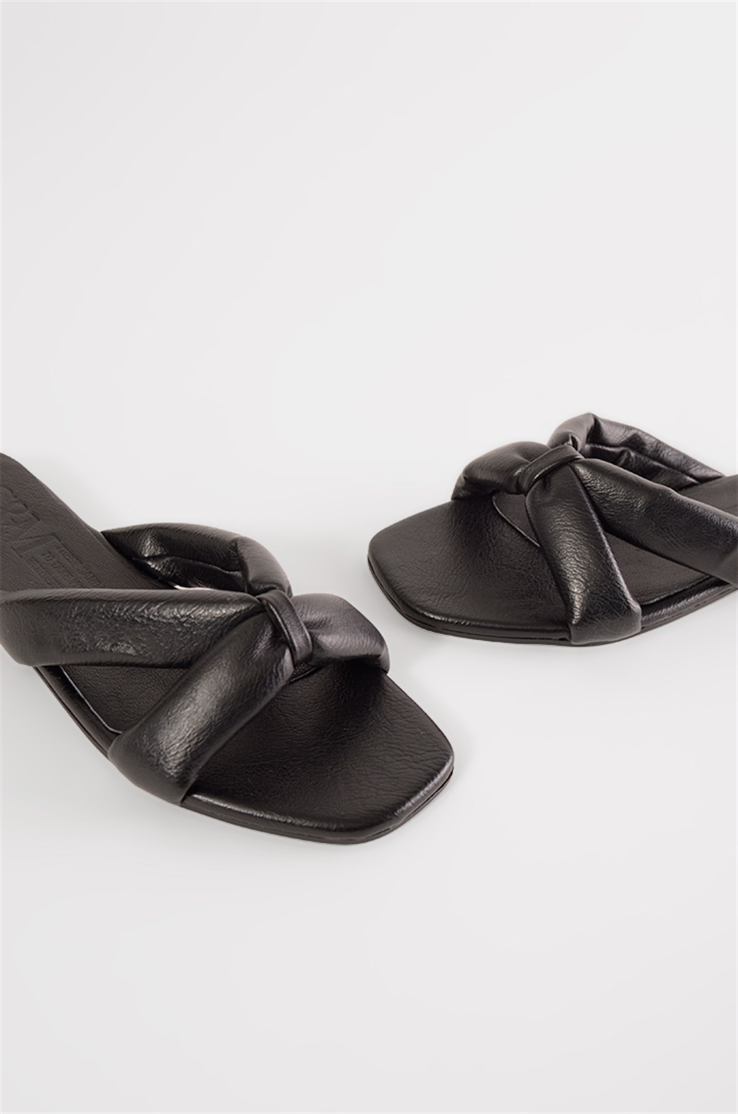 SHOES&MOREETOFEETOFE - Siyah - Terlik