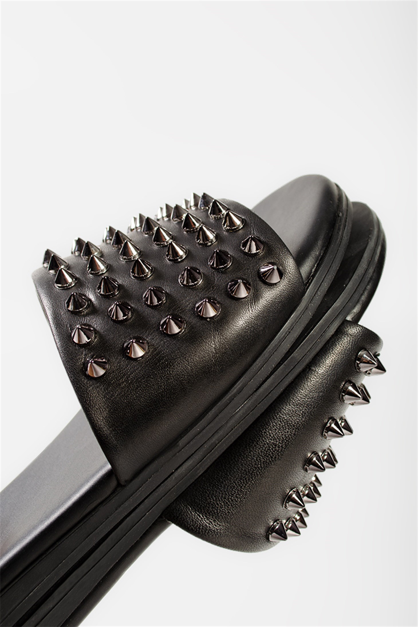 SPIKEY - Siyah - Terlik