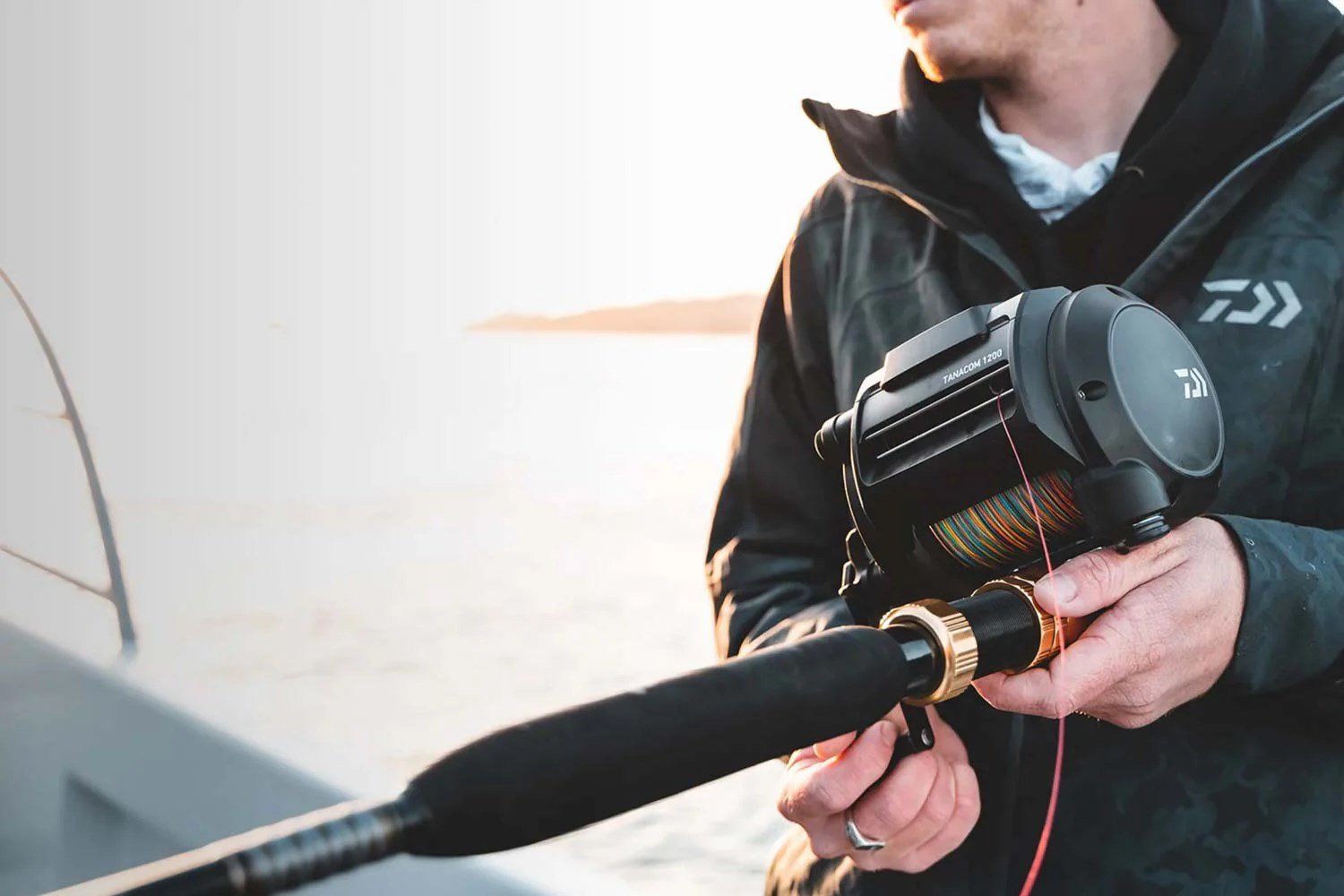 Daiwa Tanacom 2022 1200 Elektrikli Olta Makinesi