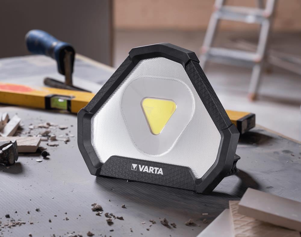 Varta 18647 Work Flex Stadium Light 1450 lm Şarjlı Led Lamba