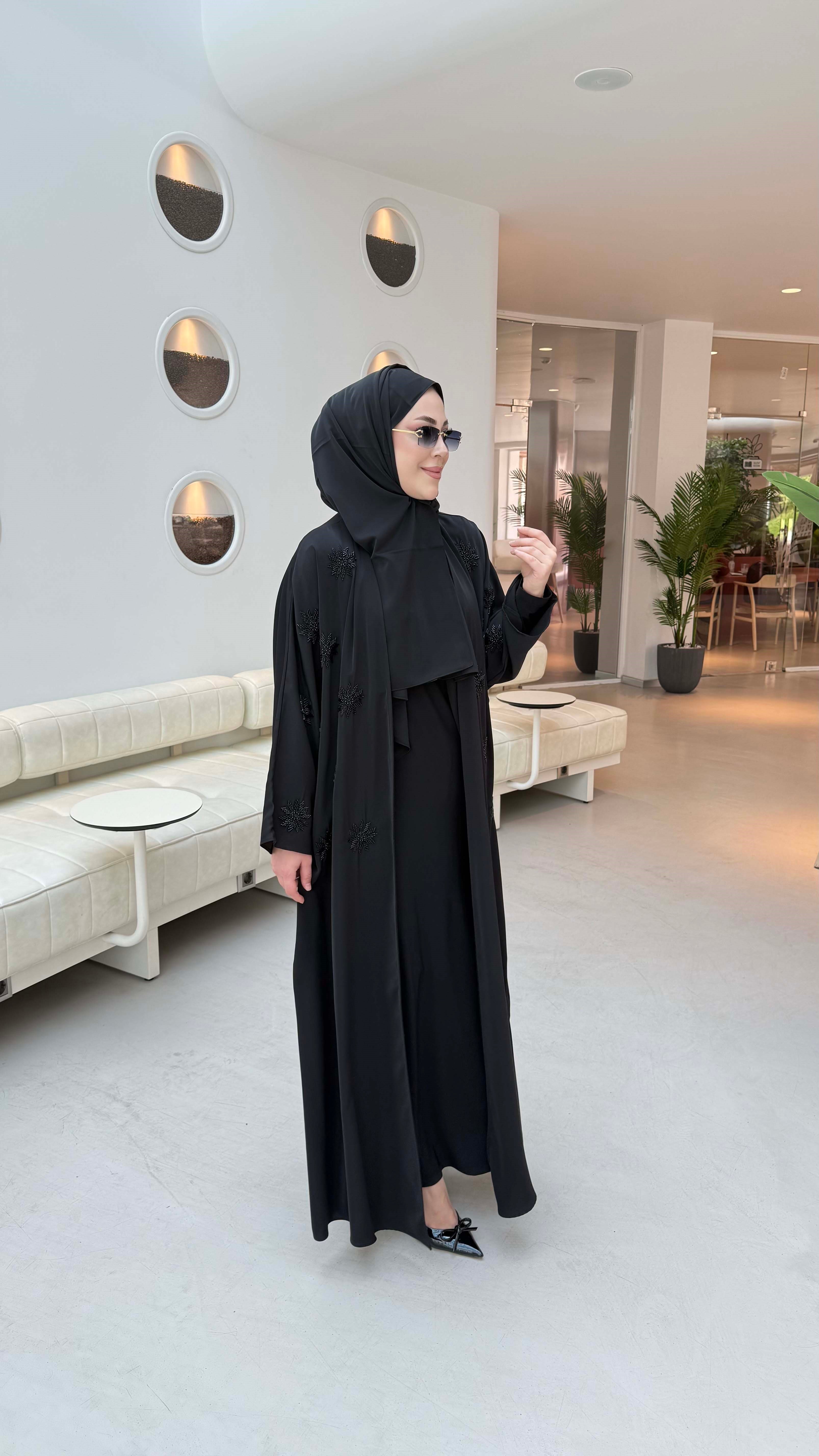 Nakış Boncuk Detaylı Abaya Siyah 26137
