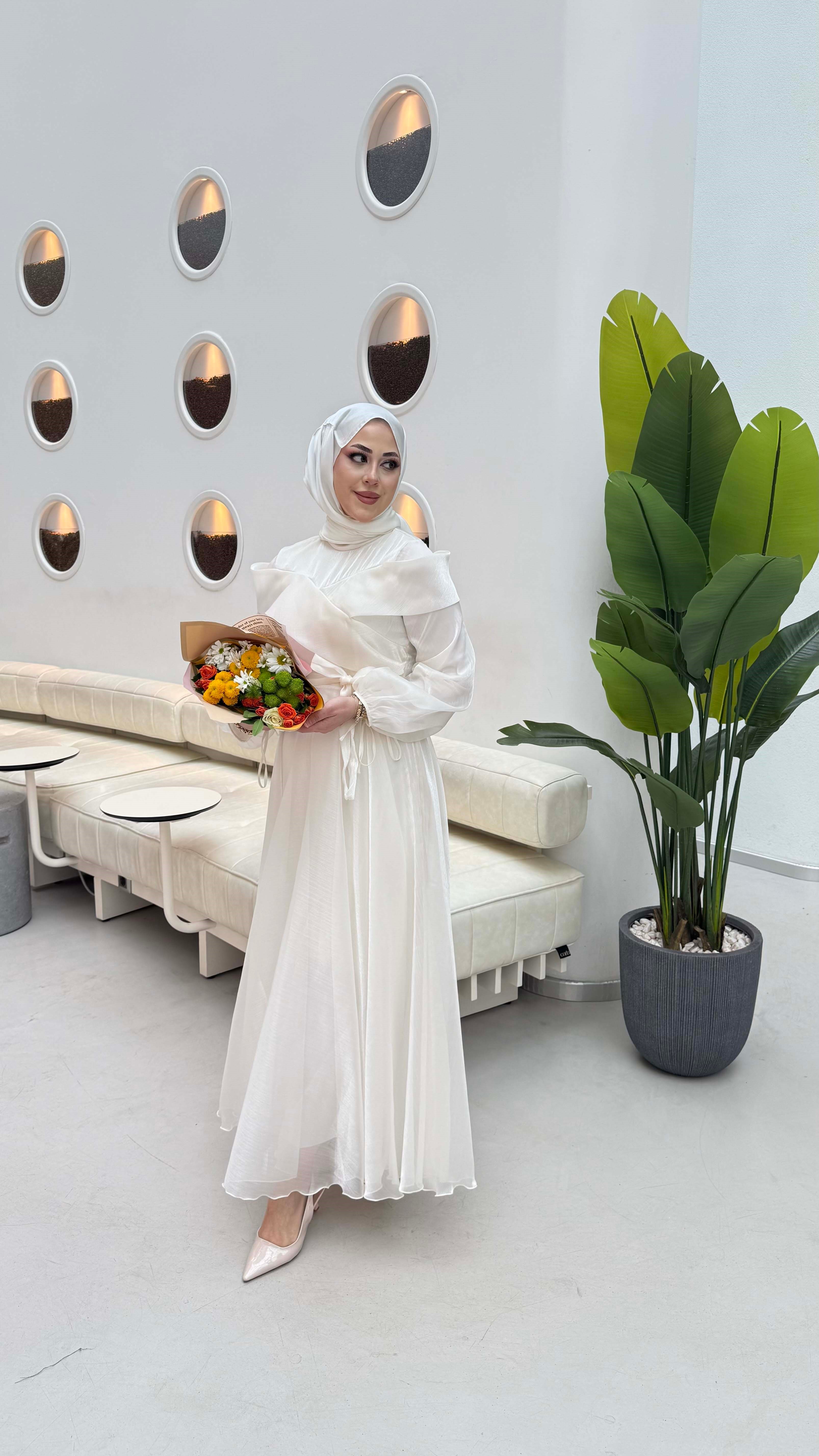 Kol Detaylı Tafta Abiye Ekru 9476