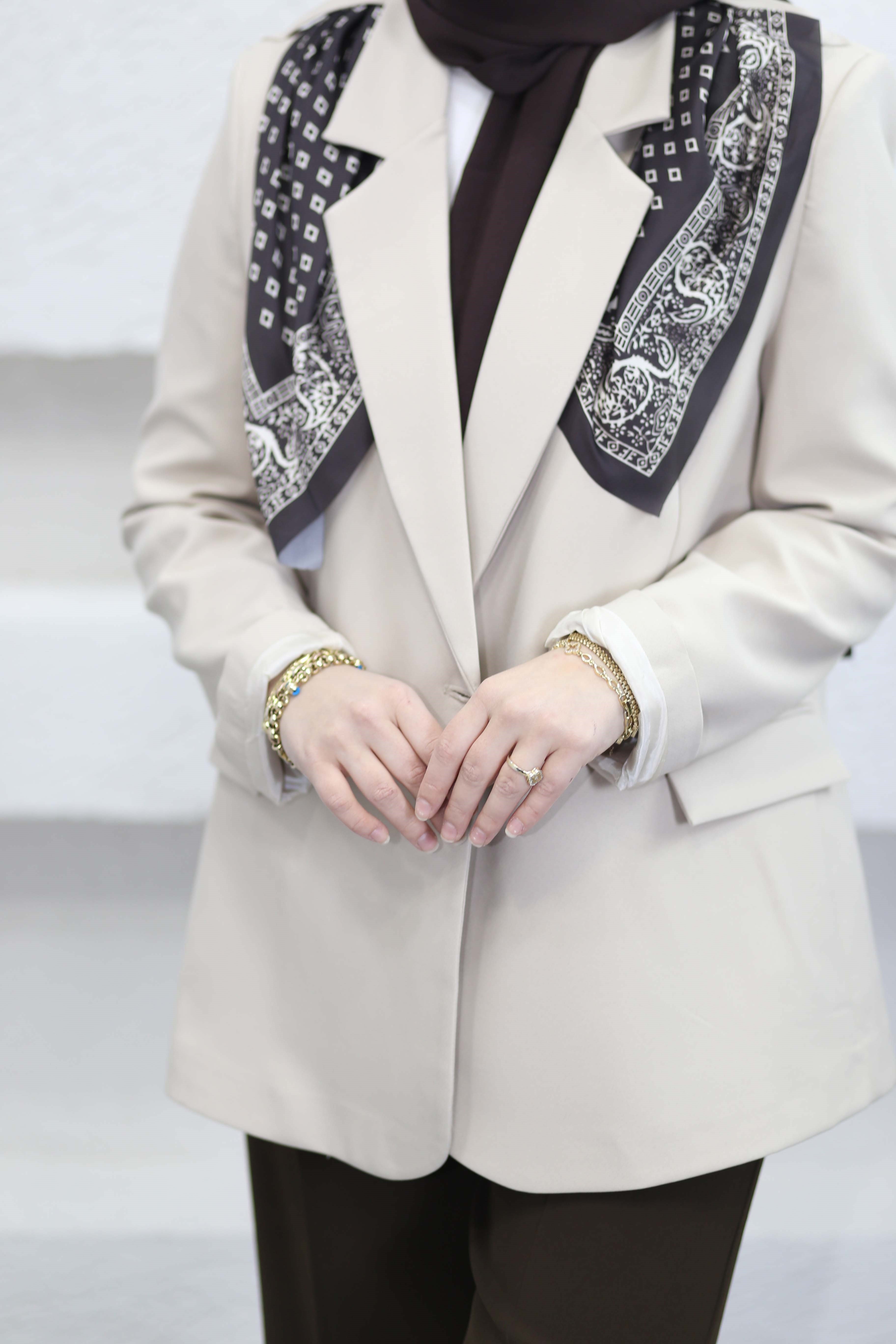 Fular Detaylı Blazer Ceket Taş 7665
