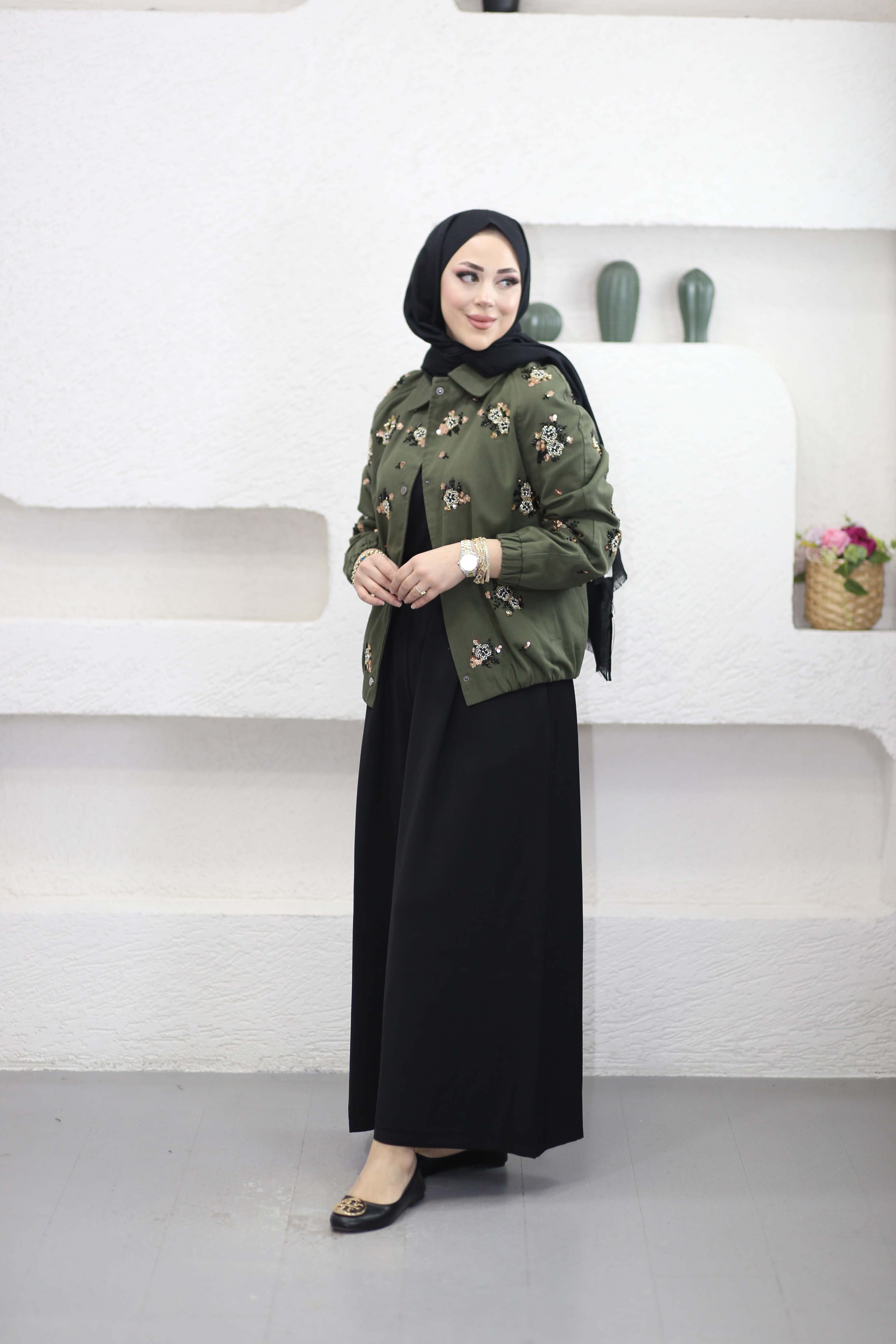 Çiçek Boncuklu Bomber Ceket Haki 99940