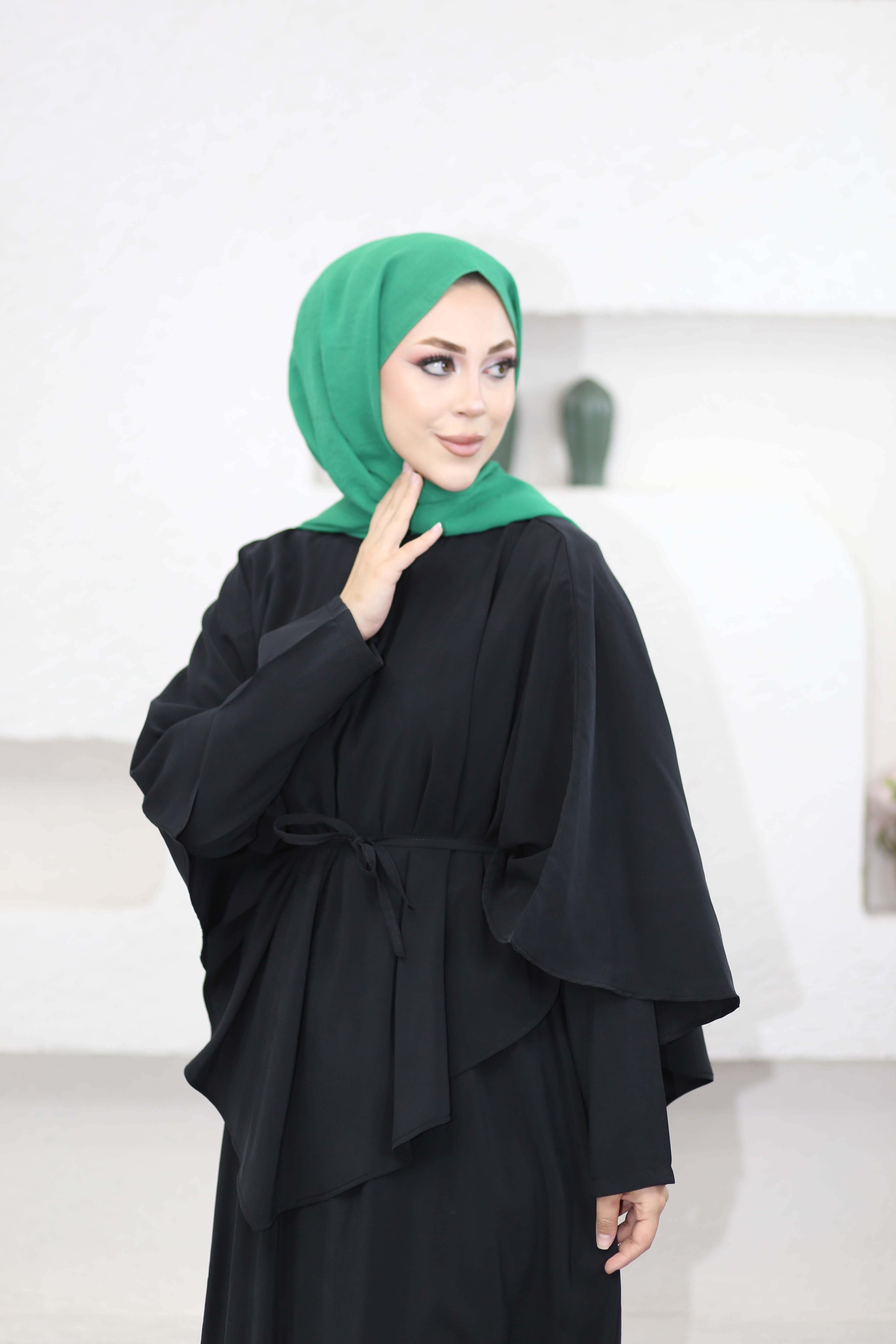 Beli Lastikli Pelerinli Elbise Siyah 8064